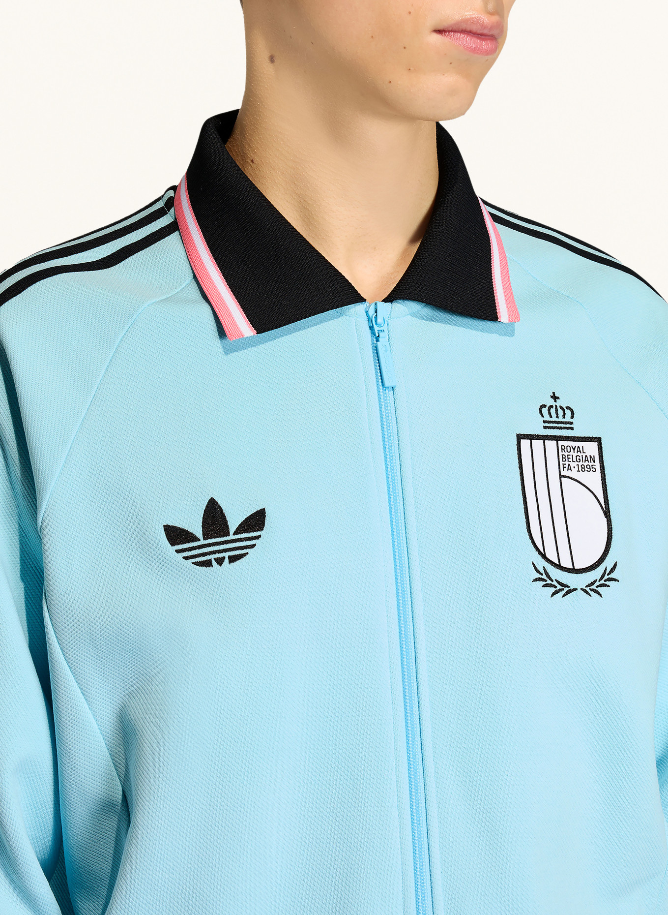 adidas Bluza BELGIA 2026: JASNONIEBIESKI / JASNOCZERWONY / CZARNY