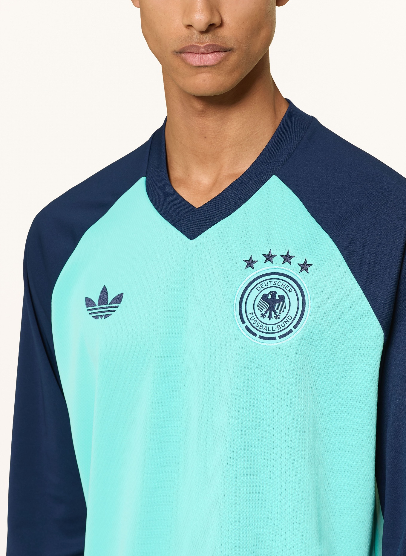 adidas Koszulka rozgrzewkowa NIEMCY 26 PRE-MATCH: MIĘTOWY / GRANATOWY