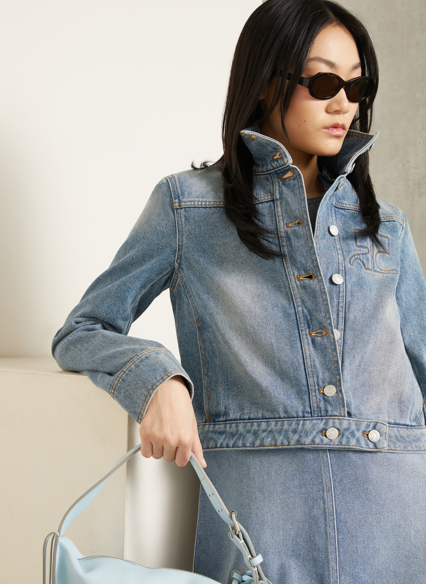 Courrèges denim jacket: 7055 DENIM BLEU DELAVE