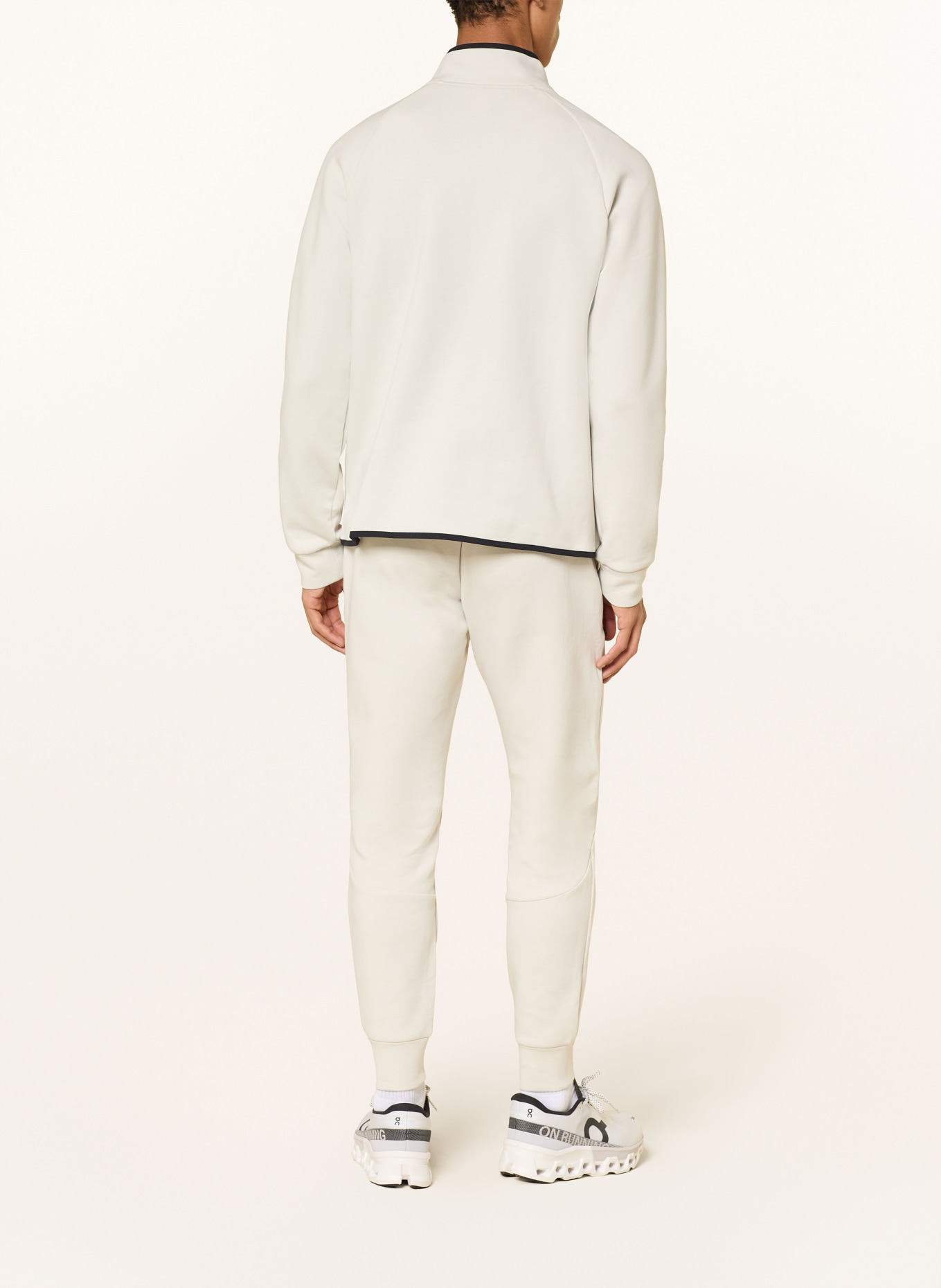 UNDER ARMOUR Sweat-Troyer UA UNSTOPPABLE: ECRU