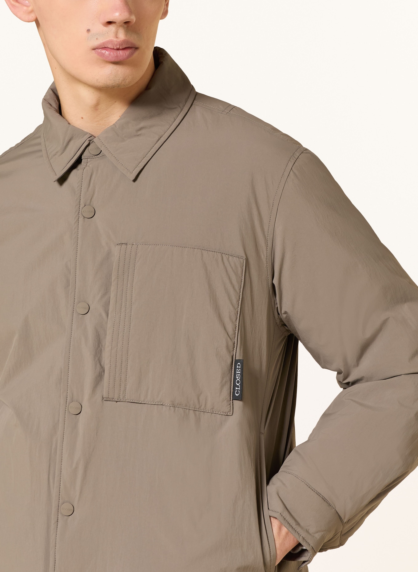 CLOSED Overjas: KAKI