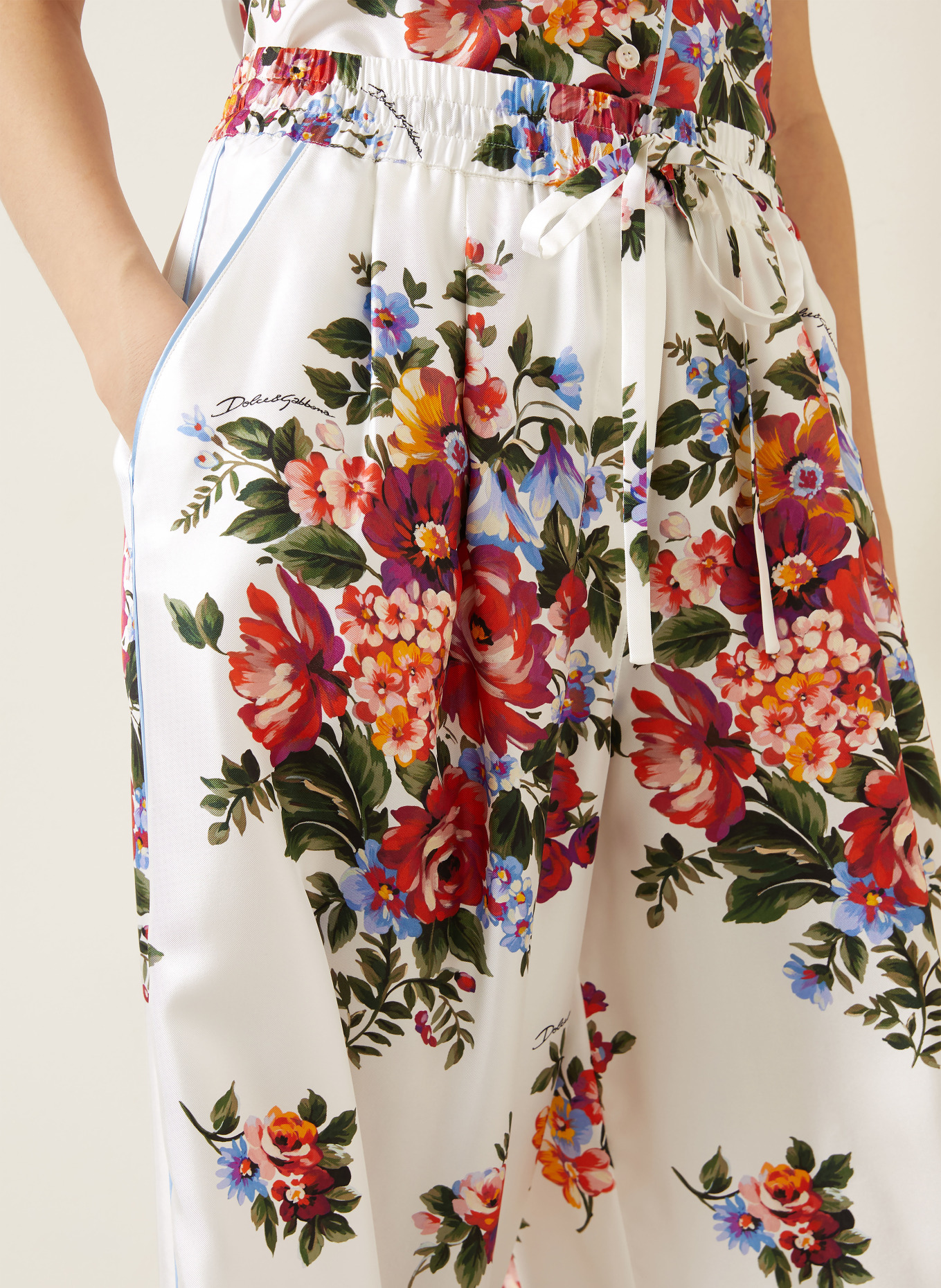 DOLCE & GABBANA Marlenehose aus Seide: WEISS / ROT / DUNKELGRÜN