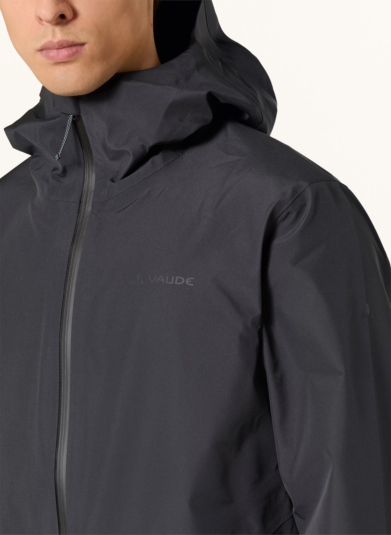 VAUDE ELOPE 3L functional jacket: BLACK