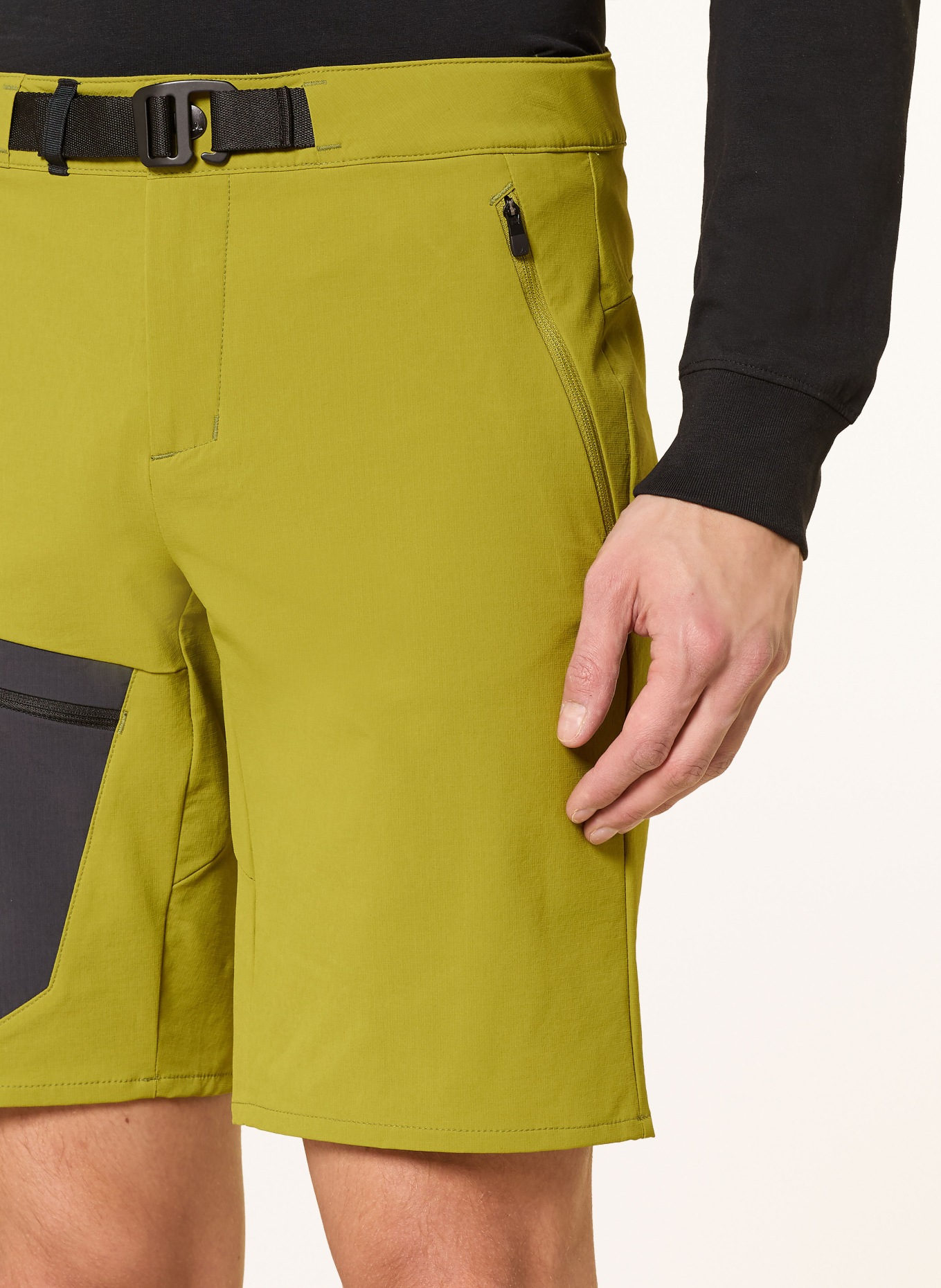 VAUDE Softshell-Hose BADILE II: GRÜN