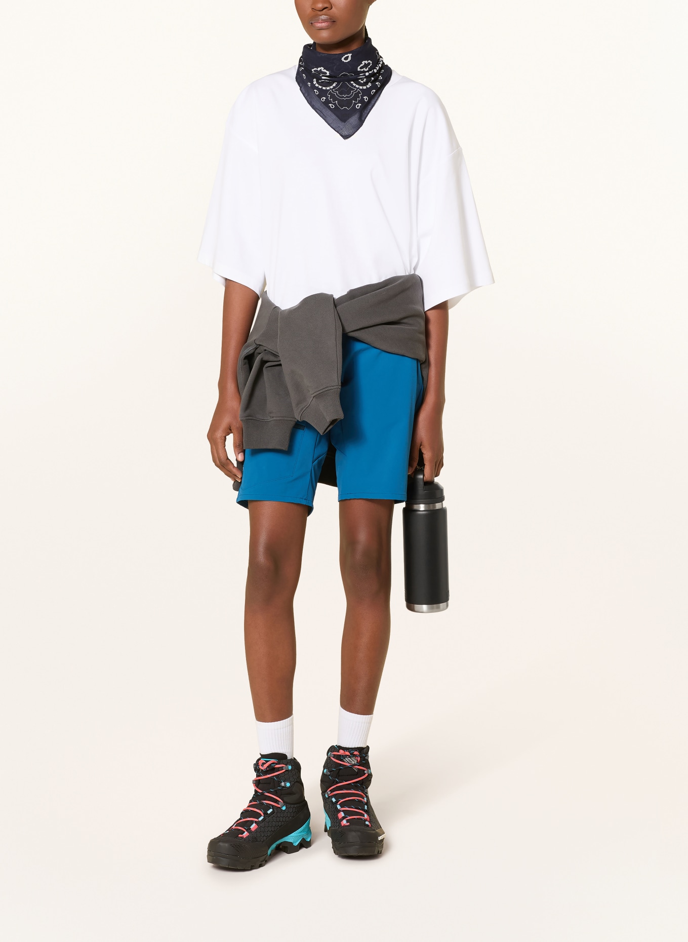 VAUDE Spodenki trekkingowe WO BADILE II: PETROL