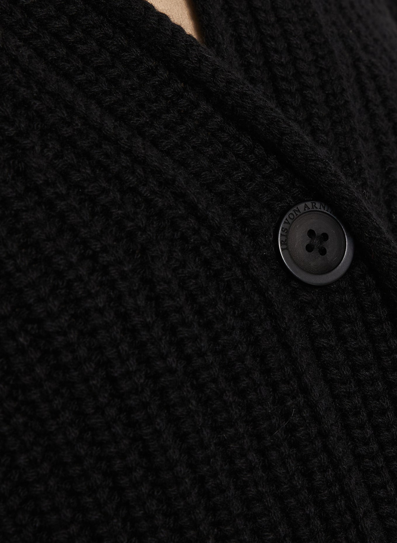 IRIS von ARNIM Strickjacke FALLOU aus Cashmere mit 3/4-Arm: SCHWARZ