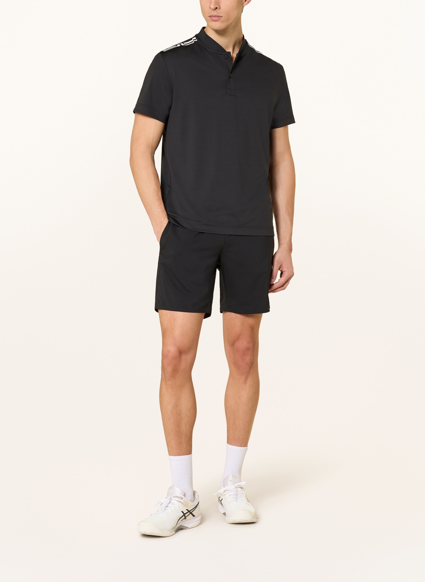 J.LINDEBERG Tennisshorts: SCHWARZ