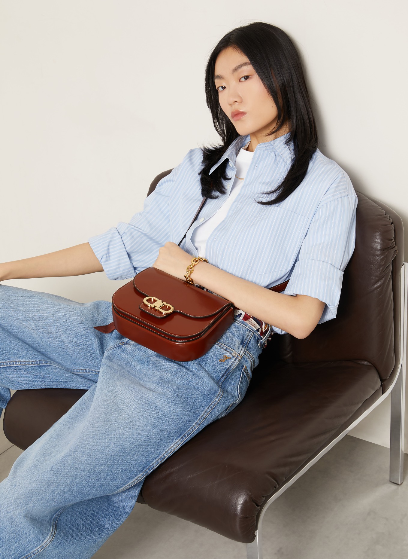 FERRAGAMO schoudertas: BRUIN