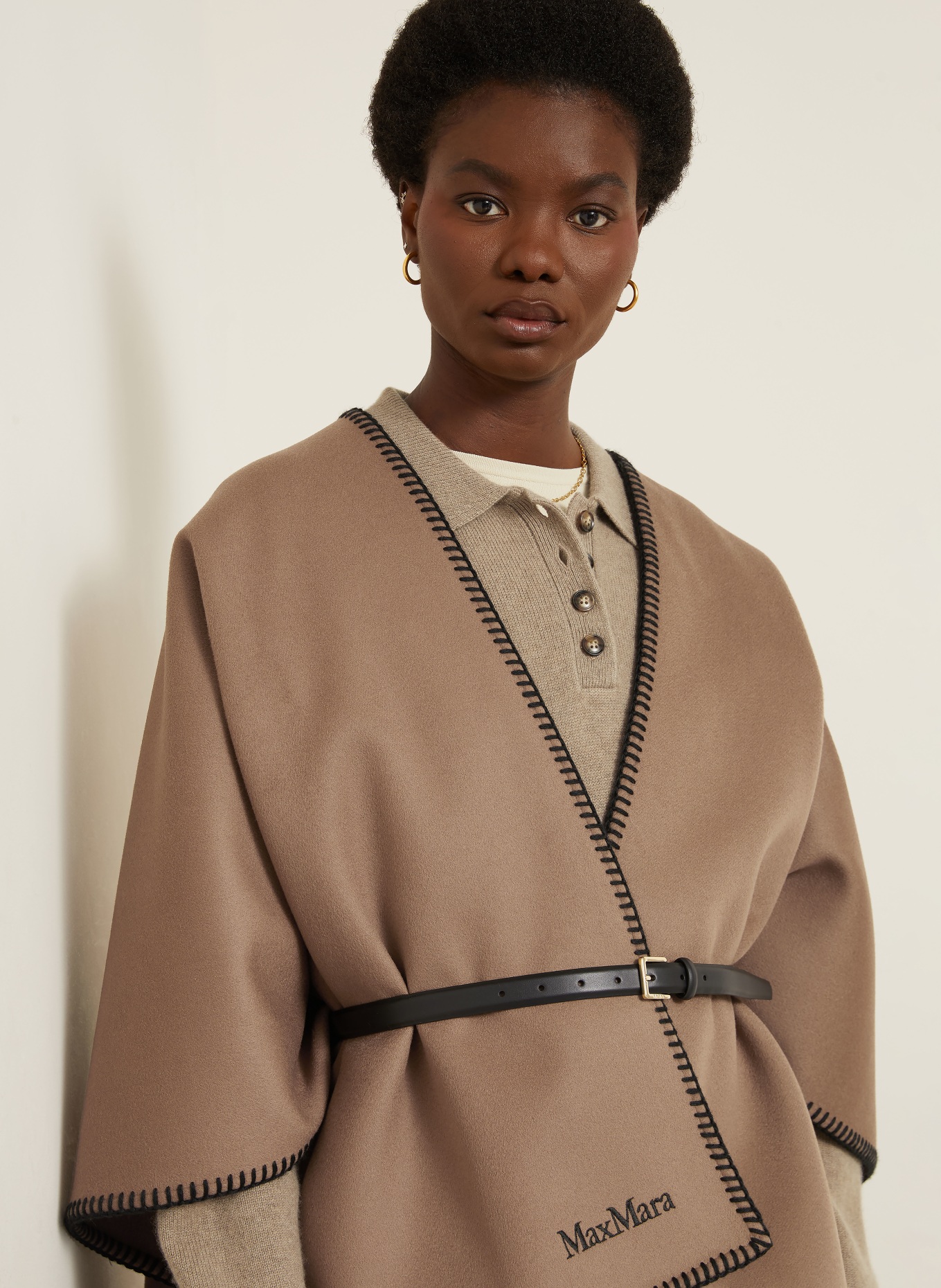 Max Mara Cape COLOMBA: BRAUN / SCHWARZ