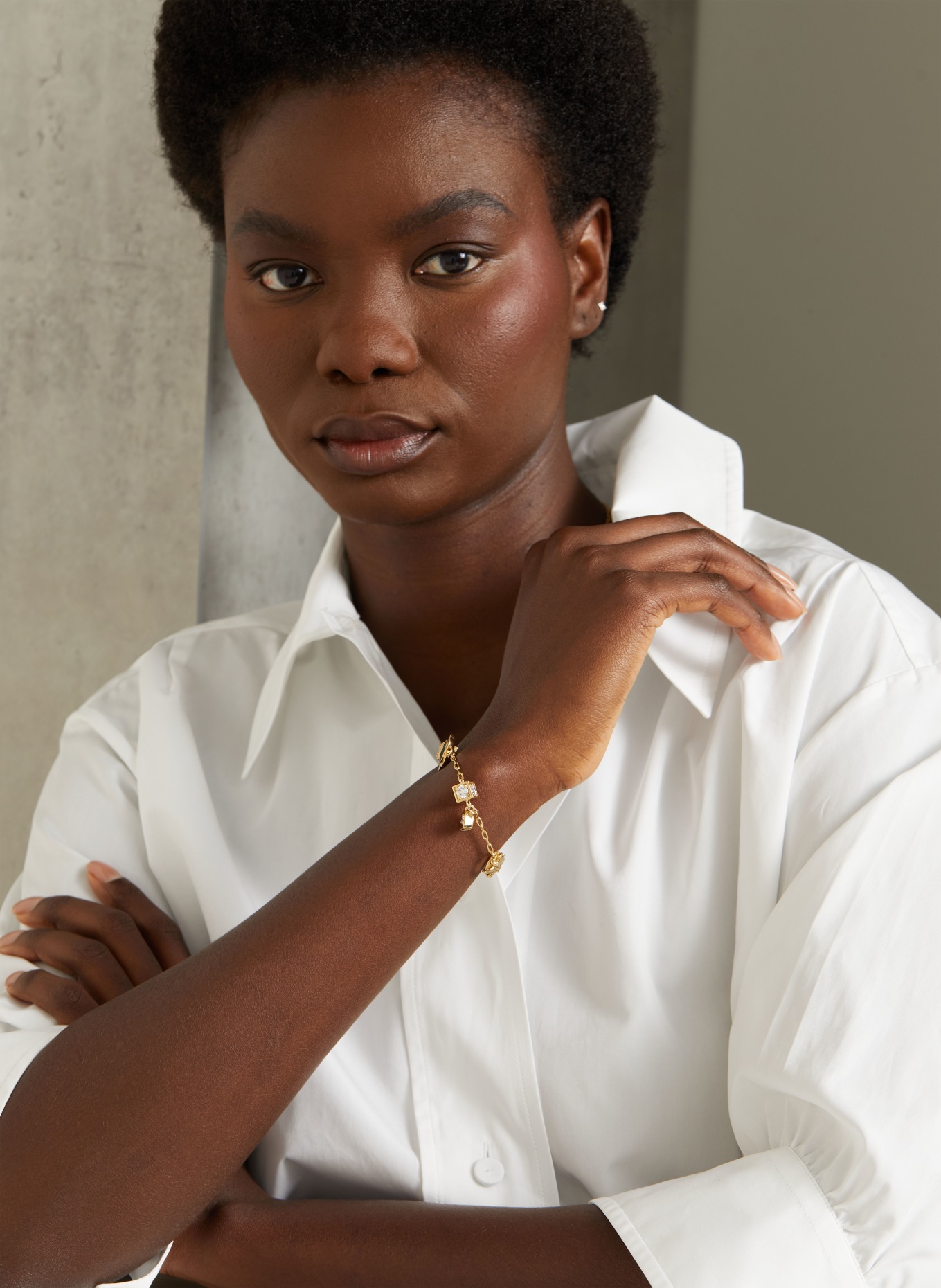 FERRAGAMO Bracelet GANCINI: OR / BLANC / NOIR