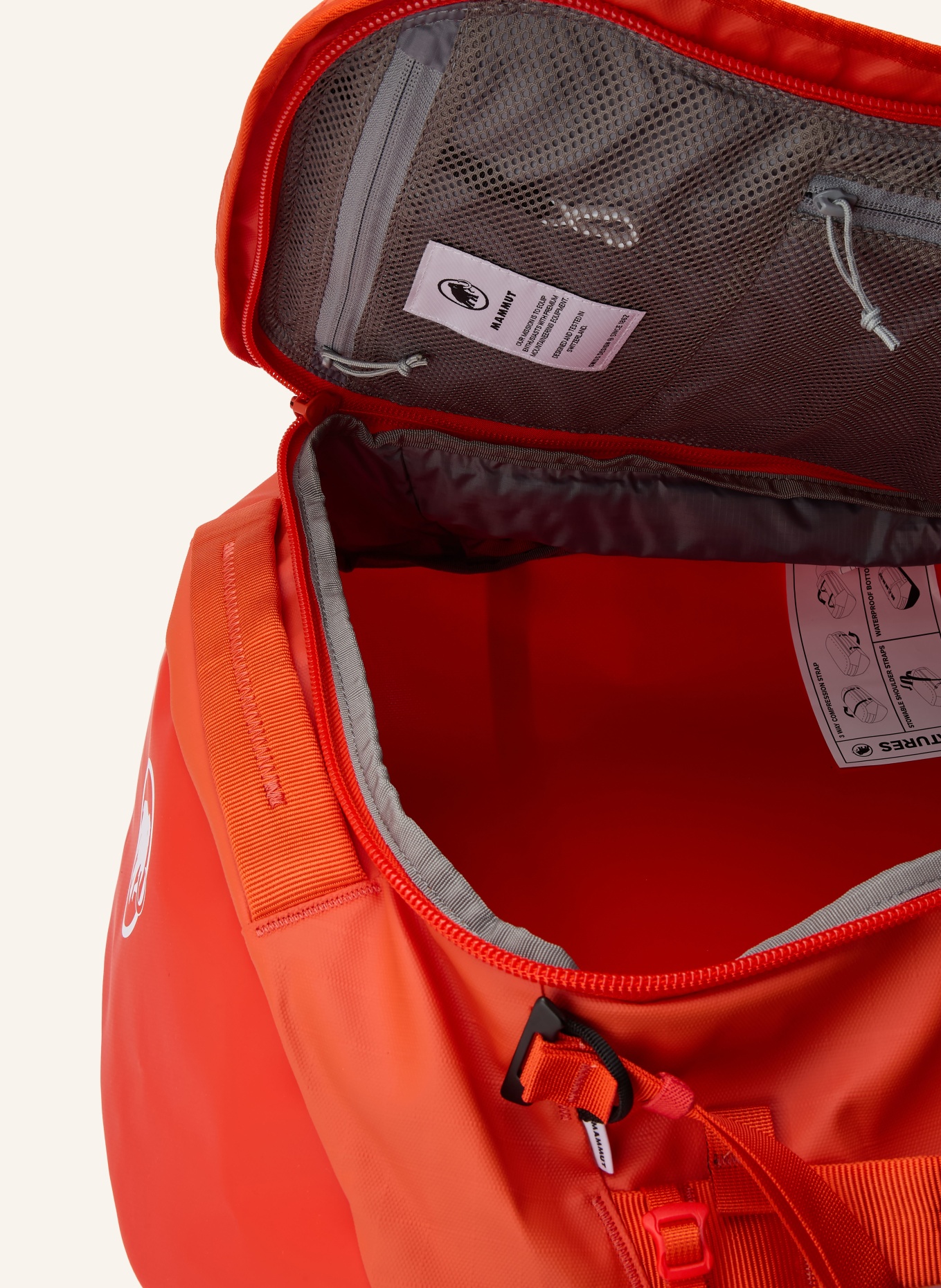 MAMMUT Sporttas CARGO 50 l: ROOD