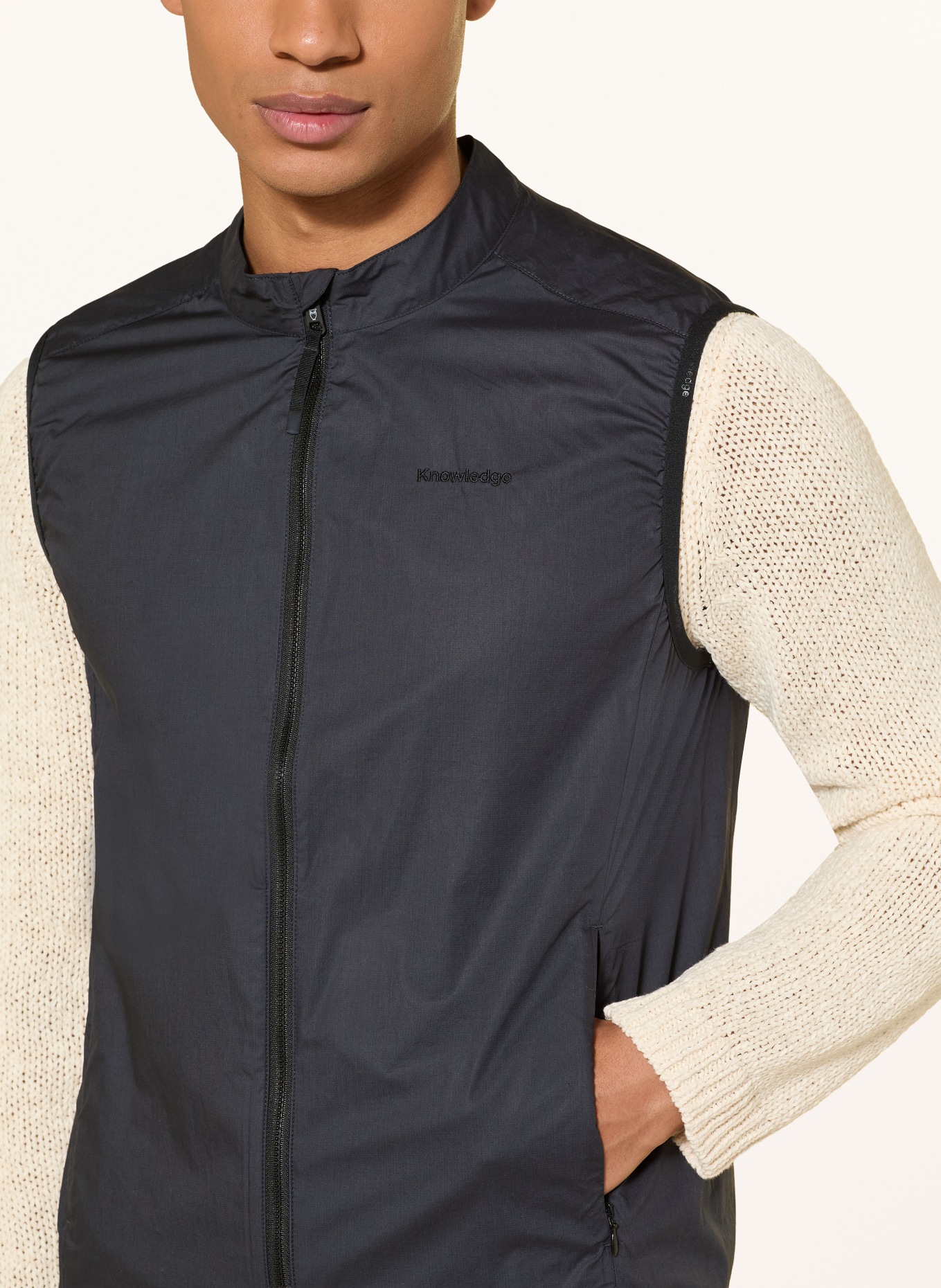 KnowledgeCotton Apparel VENT RIPSTOP 90 Performance Vest: BLACK