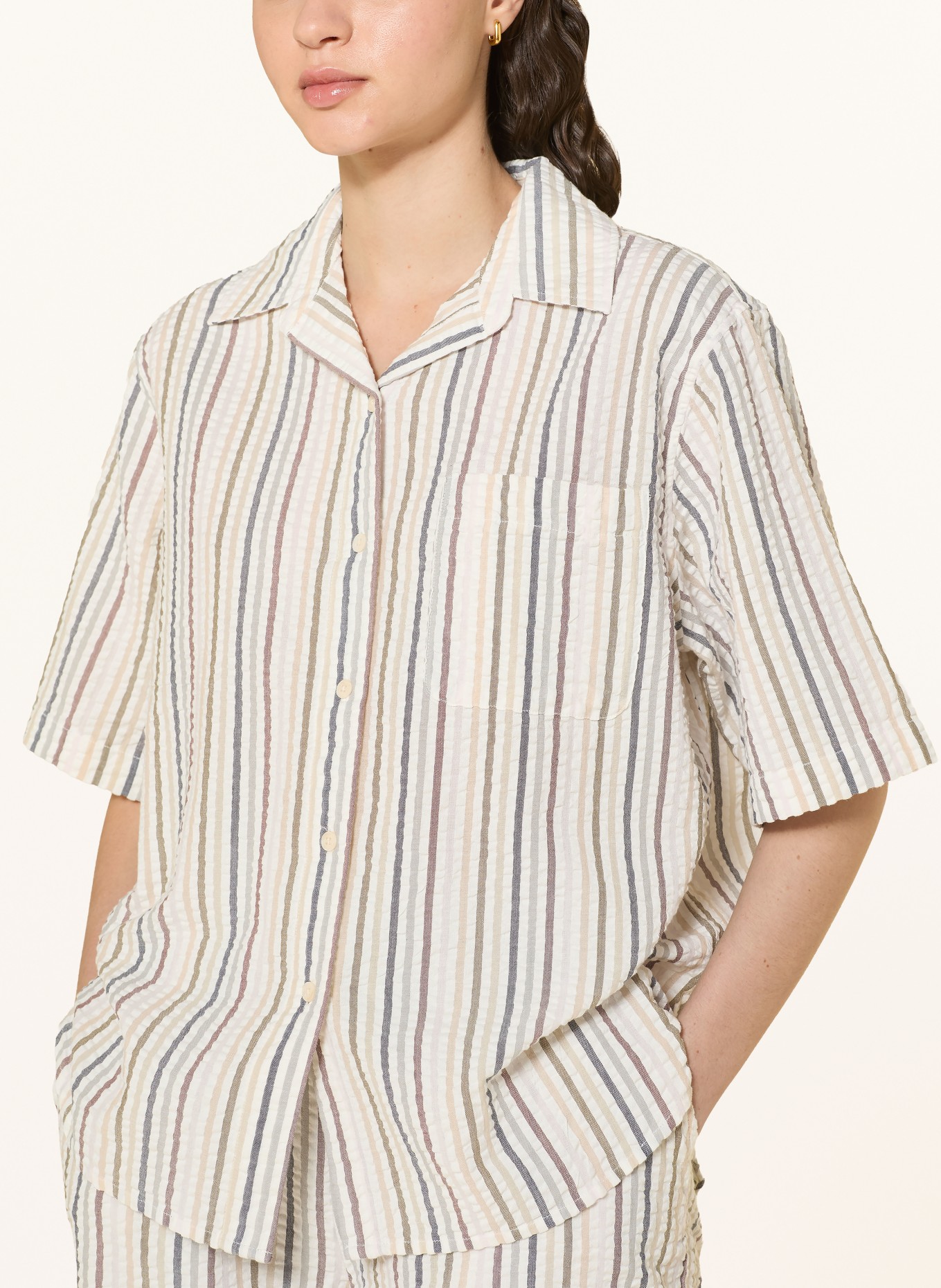 KnowledgeCotton Apparel blouse: ECRU / KAKI / DONKERBLAUW