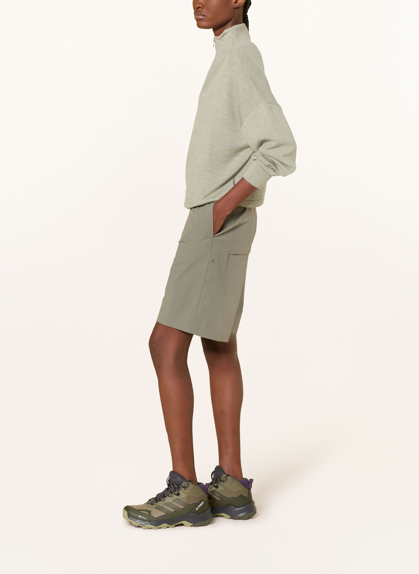 JEANNE BARET SUMATRA trekking shorts: KHAKI