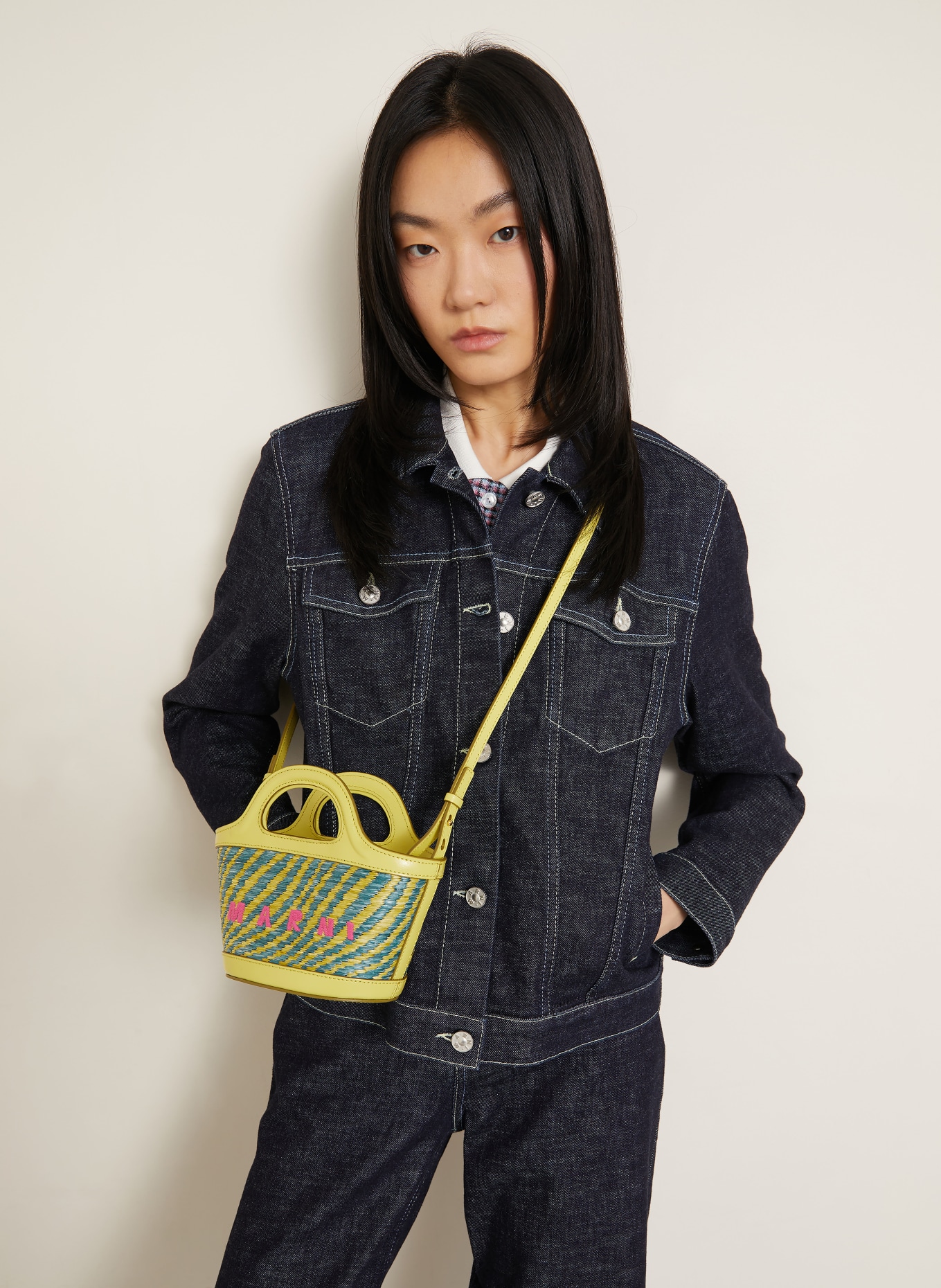 MARNI Handtas TROPICALIA MICRO: LICHTGROEN / ROZE / BLAUW