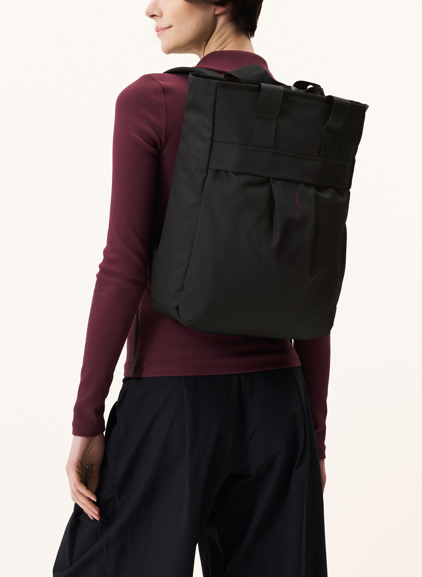 pinqponq Rucksack KOMO mit Laptop-Fach: SCHWARZ