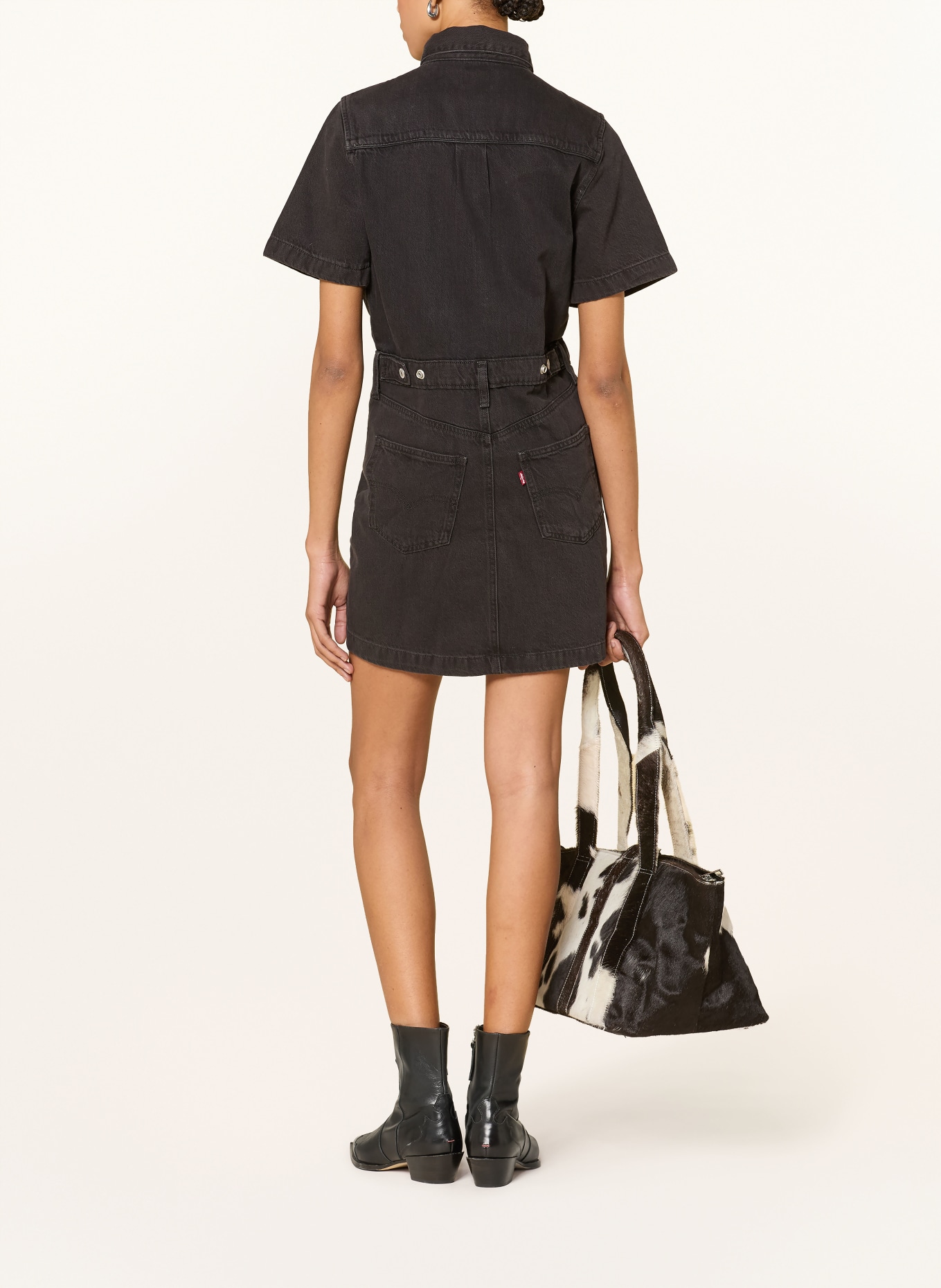 Levi's® sukienka dżinsowa: CZARNY