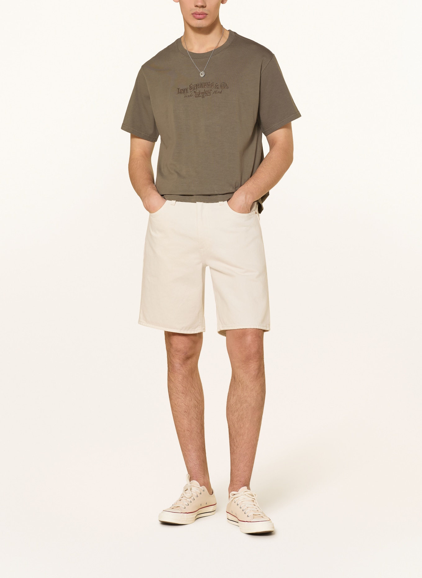 Levi's® T-shirt: KHAKI