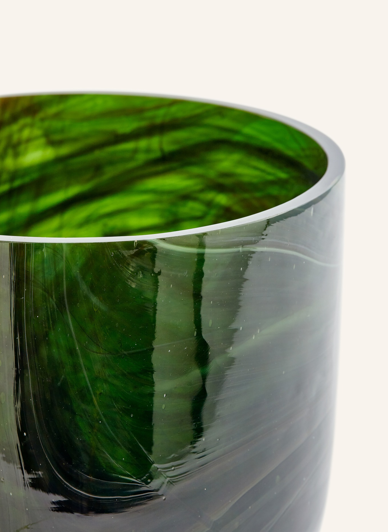 POLSPOTTEN Vaas MARBLED GLASS SMALL: GROEN / CRÈME / DONKERGROEN