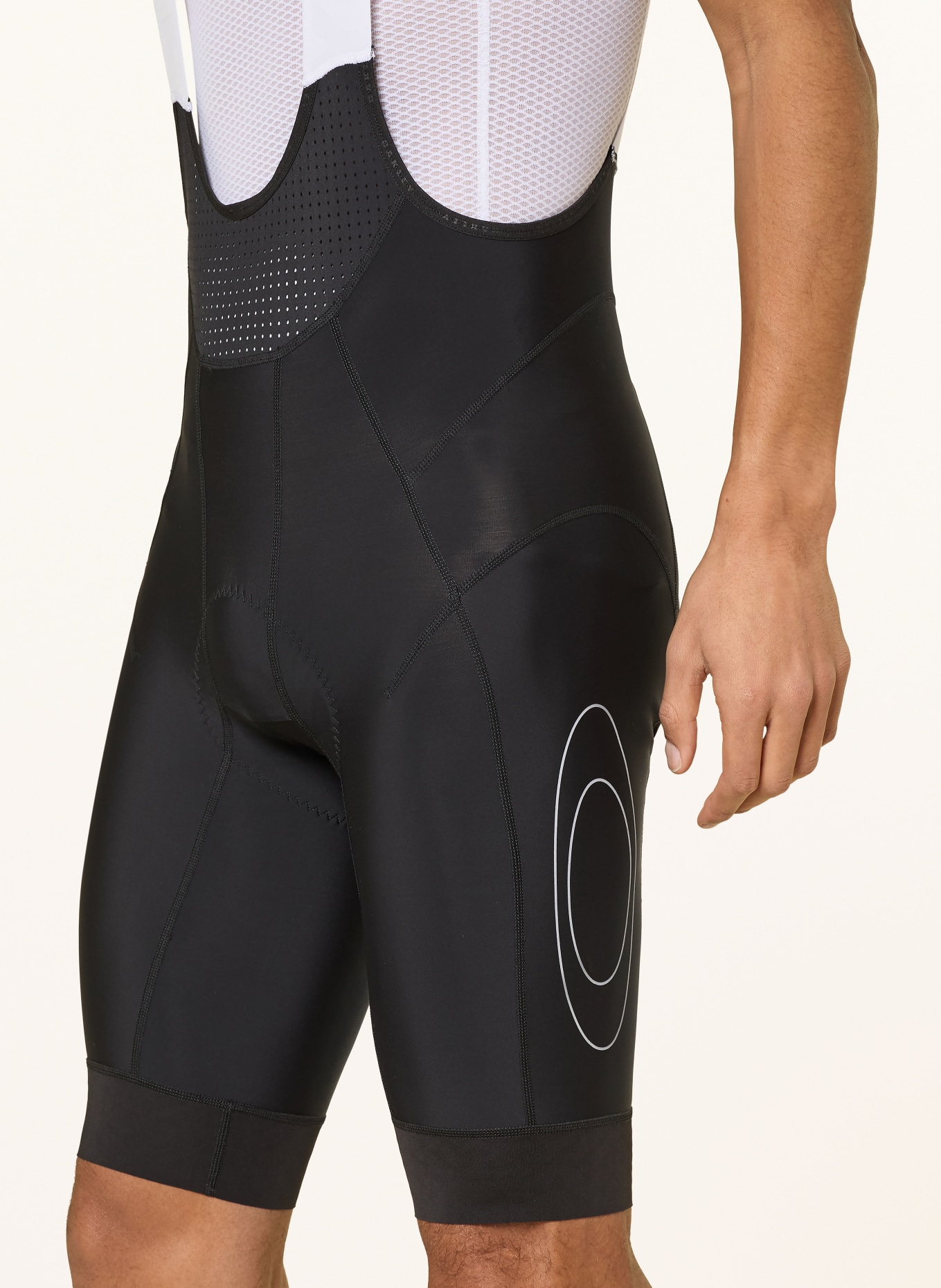 OAKLEY Fietsbroek ENDURANCE TEMPO met bretels en gewatteerd inzetstuk: ZWART / WIT