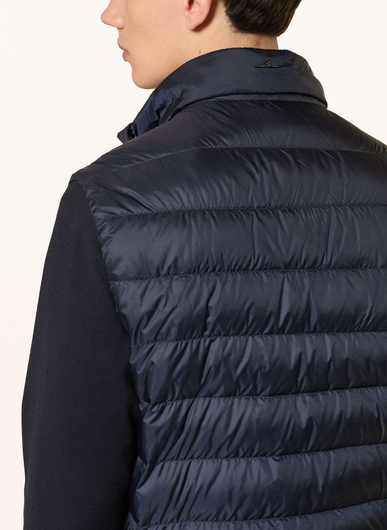 PAUL & SHARK Lightweight-Daunenjacke mit abnehmbaren Ärmeln: DUNKELBLAU