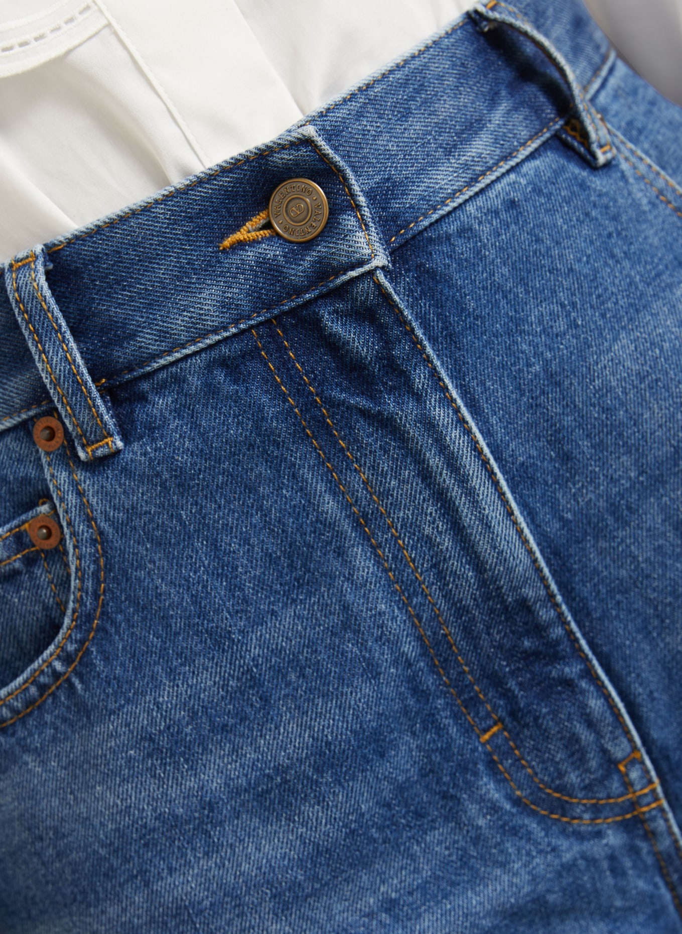 VALENTINO Jean à jambes larges SOLID: 558 MEDIUM BLUE DENIM