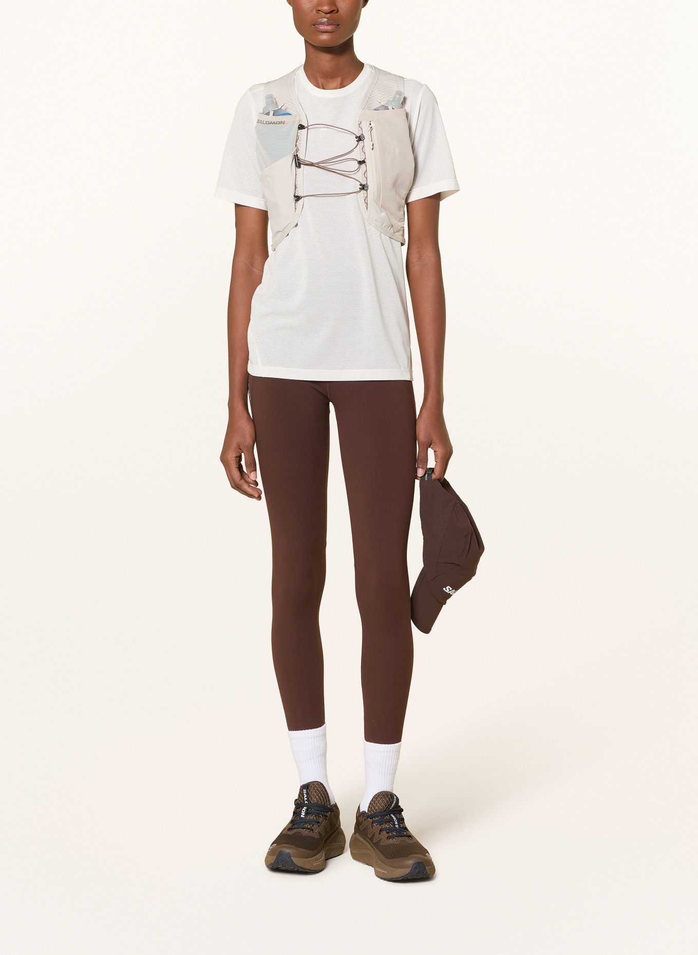 SALOMON Laufweste GRAVEL SKIN 4: BEIGE