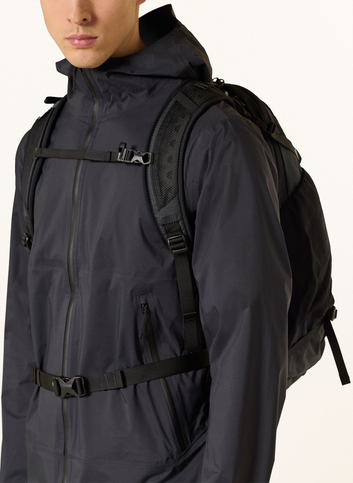 OSPREY Rugzak HIKELITE 26 l: ZWART