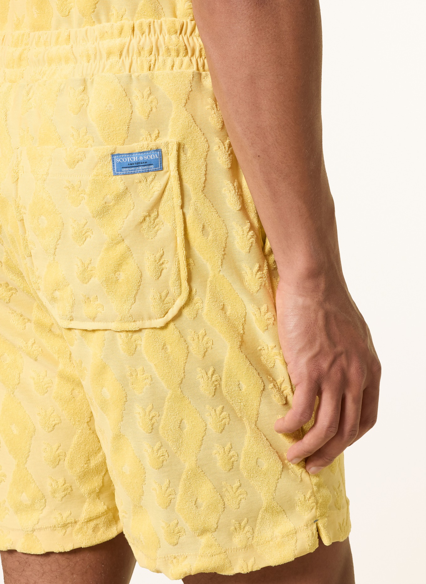 SCOTCH & SODA Sweatshorts: GELB