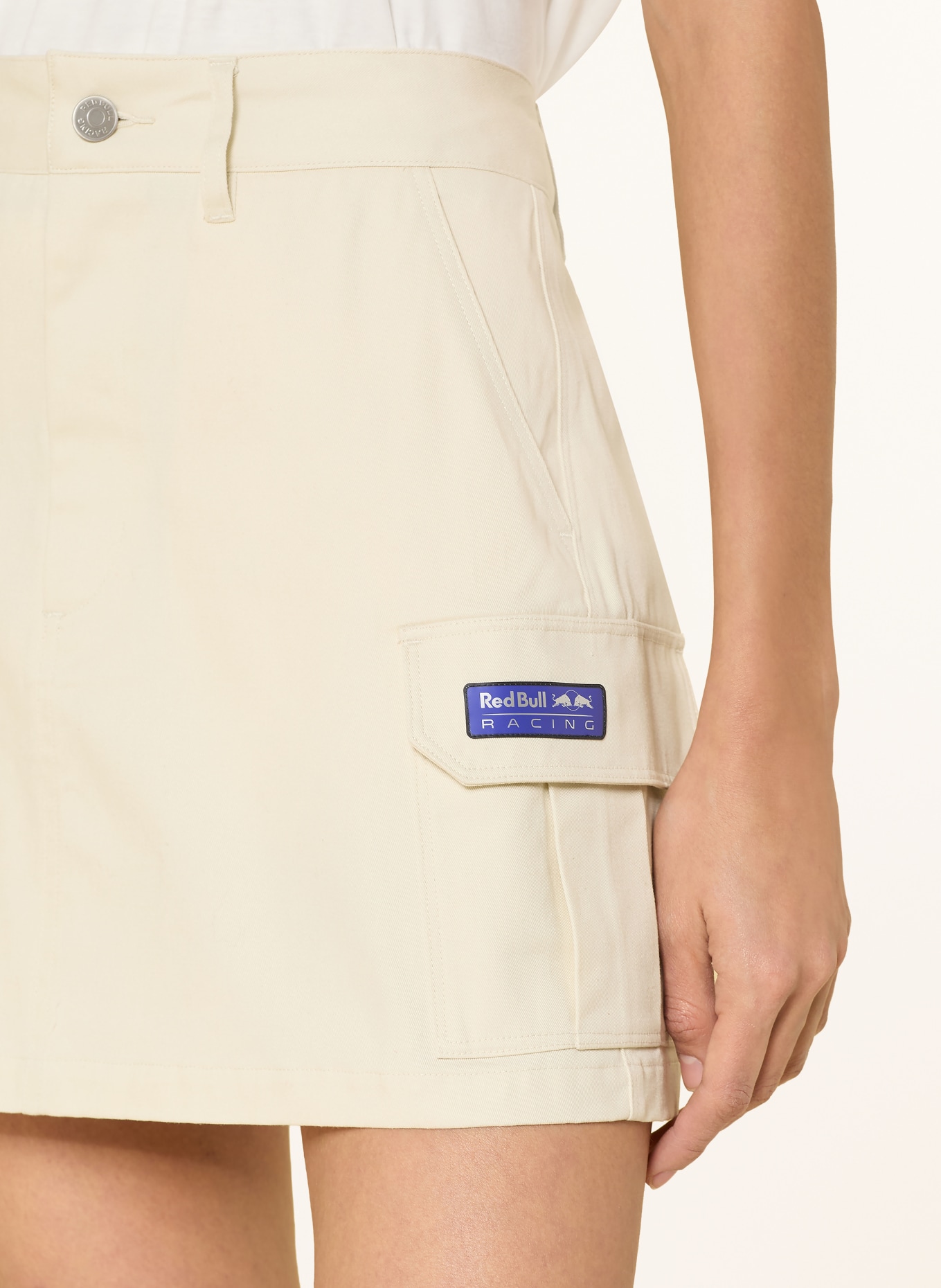 Red Bull RACING x PEPE JEANS Cargorock: BEIGE