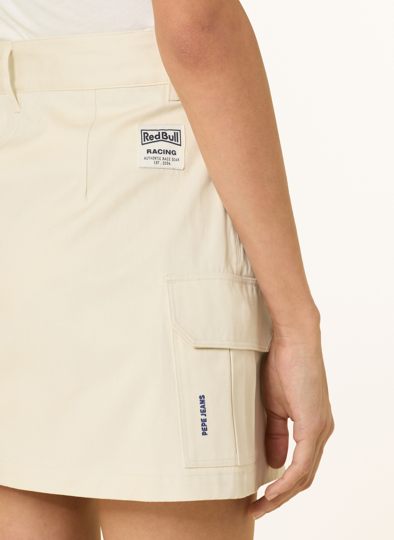 Red Bull RACING x PEPE JEANS Cargorock: BEIGE