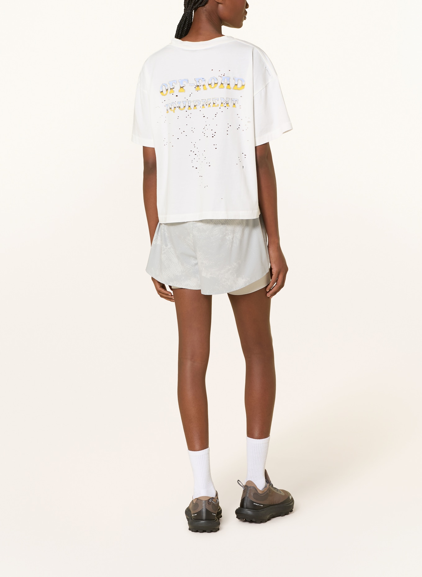 SATISFY MOTHTECH™ running shirt: WHITE