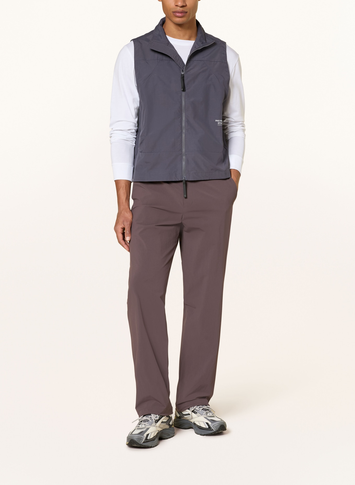 PAS NORMAL STUDIOS Gilet OFF-RACE: GRIS FONCÉ