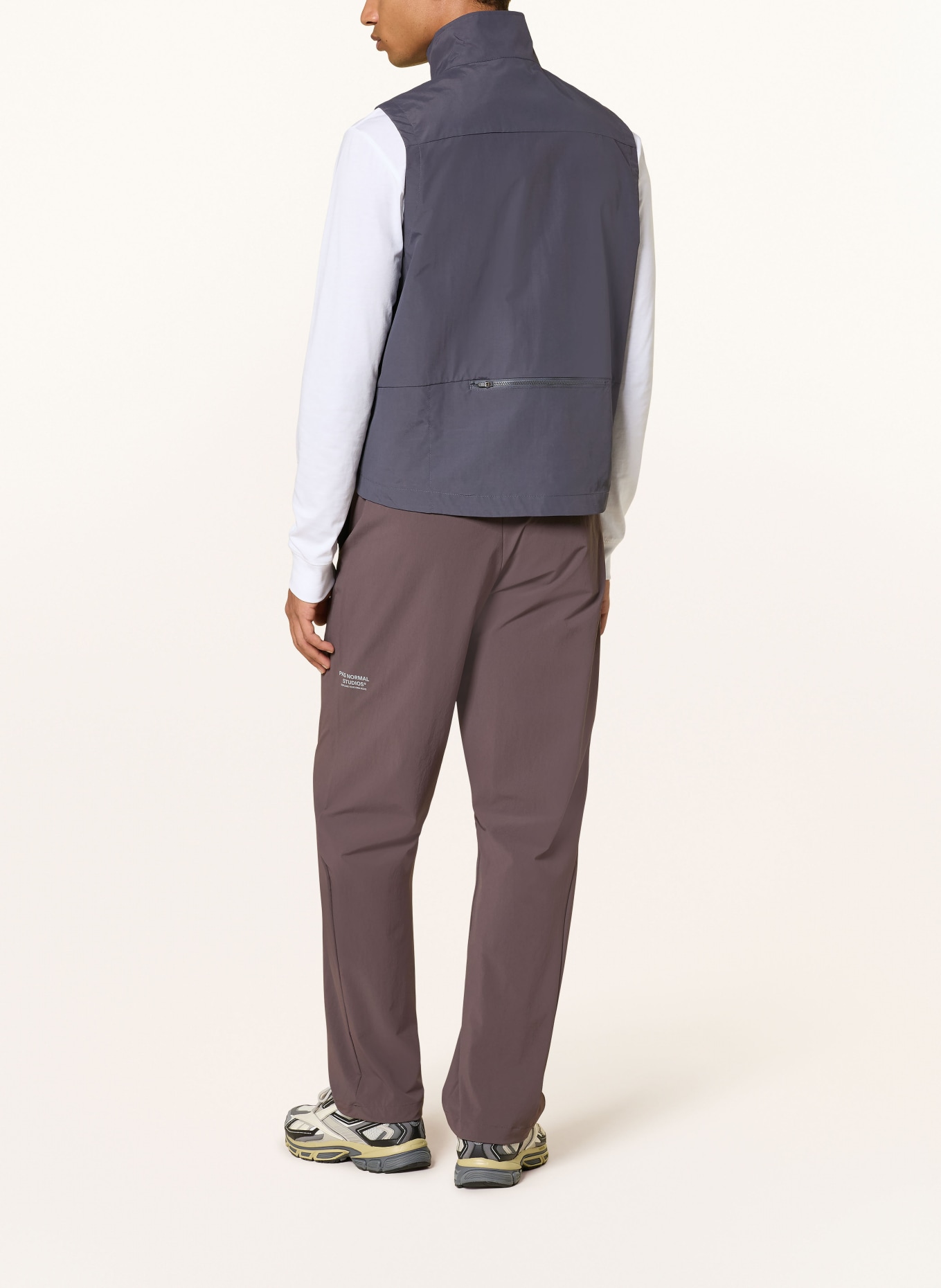 PAS NORMAL STUDIOS Gilet OFF-RACE: GRIS FONCÉ