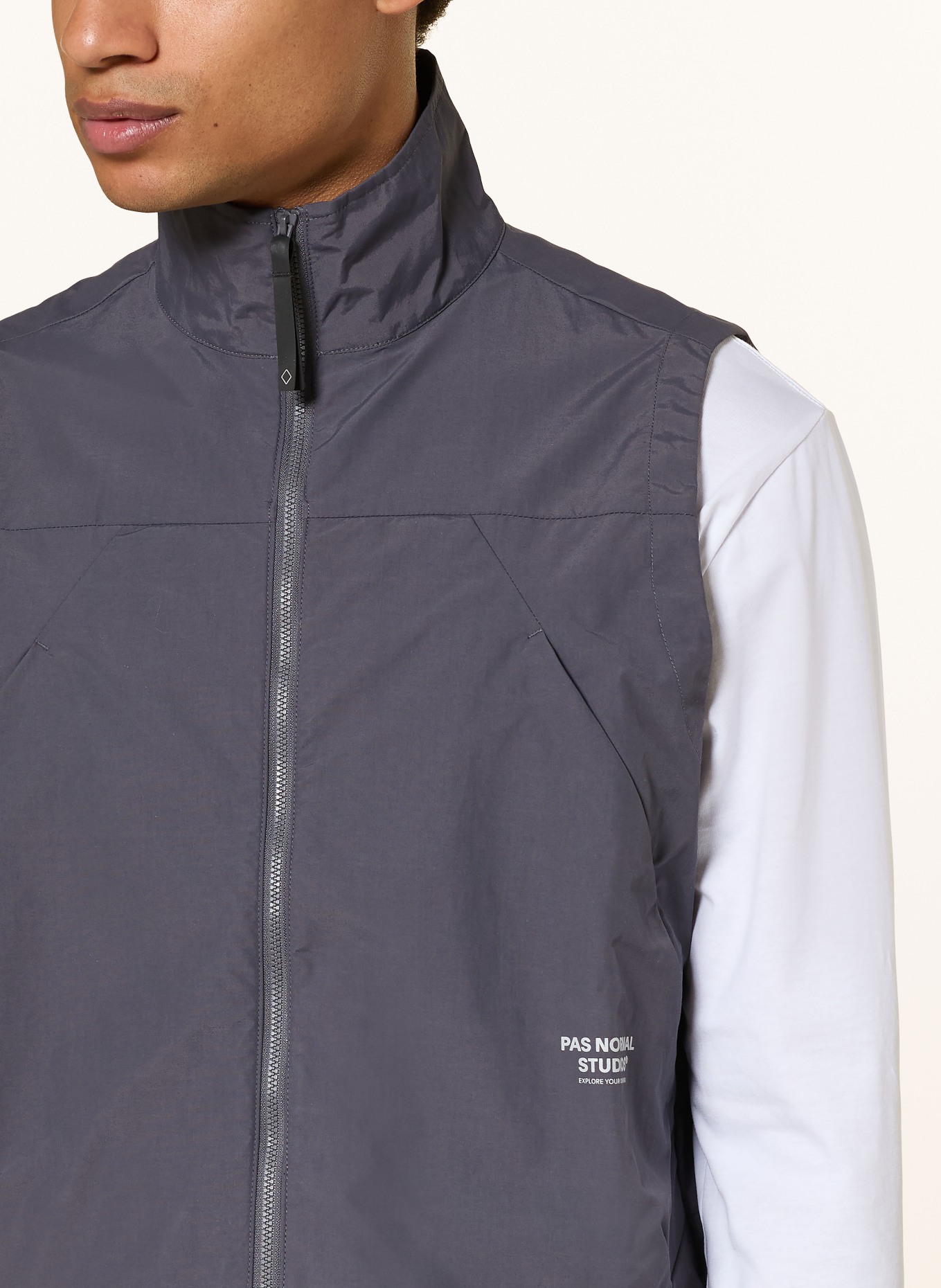 PAS NORMAL STUDIOS Gilet OFF-RACE: GRIS FONCÉ