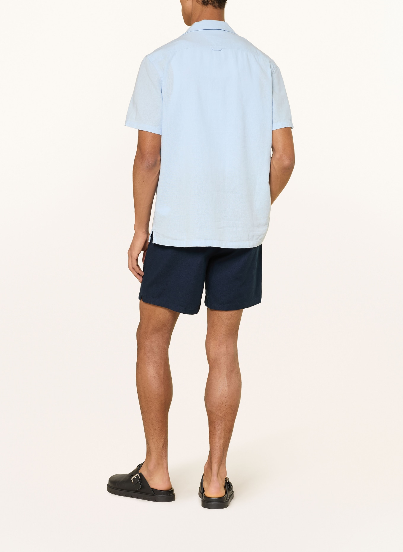 TOMMY JEANS Shorts: DARK BLUE