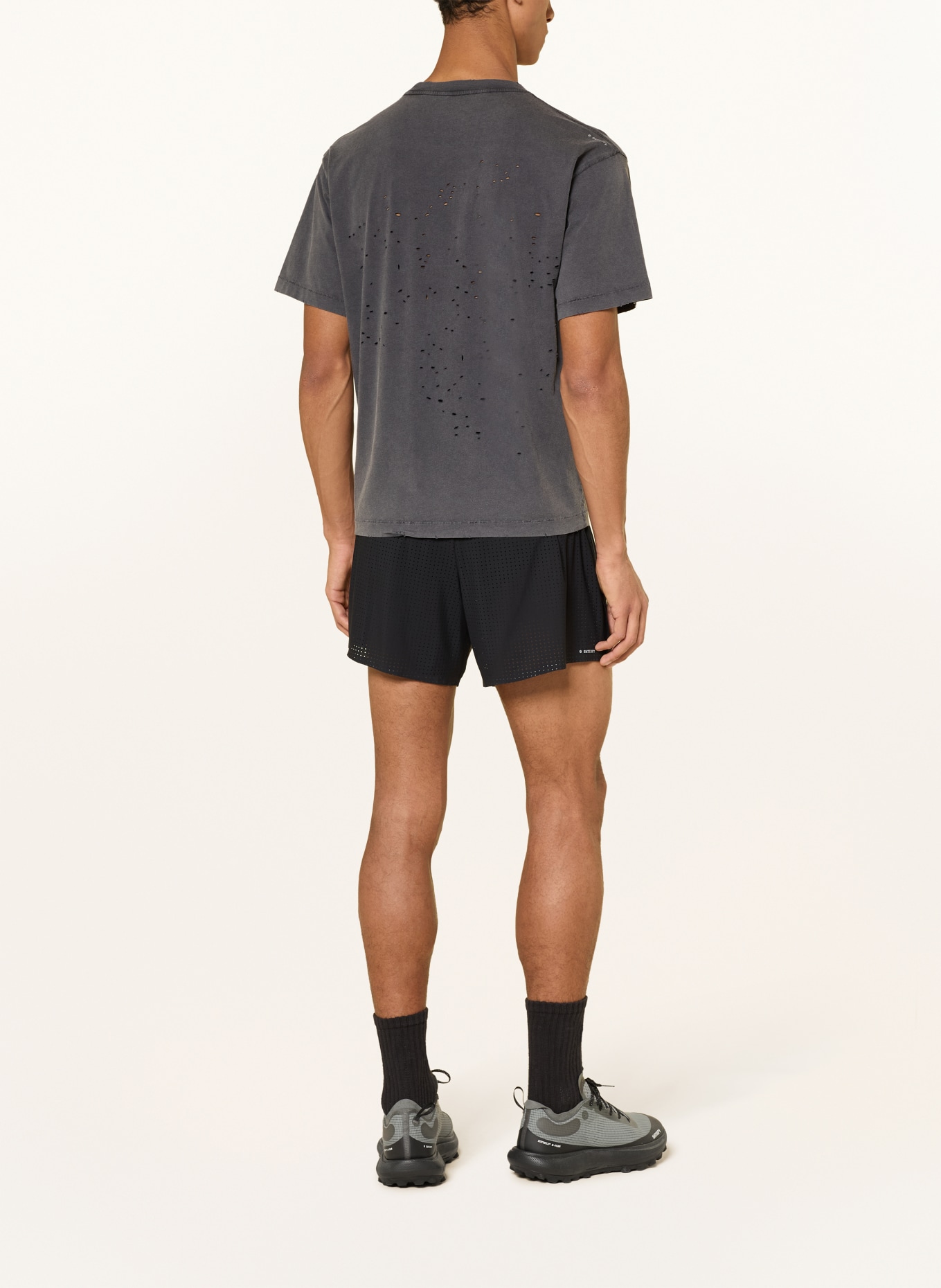 SATISFY Hardloopshirt MOTHTECH: ZWART