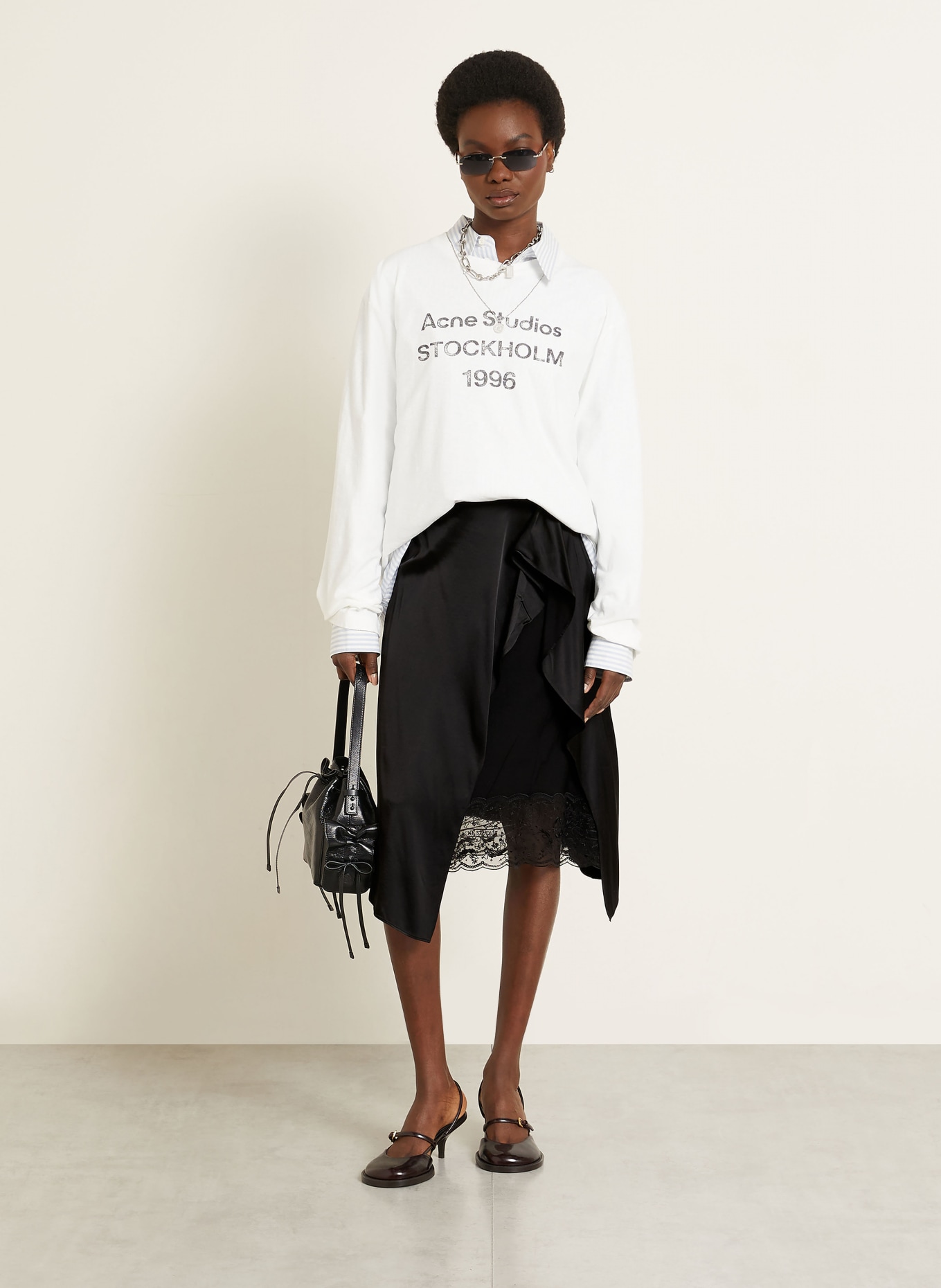 Acne Studios Satijnen rok met kant: ZWART