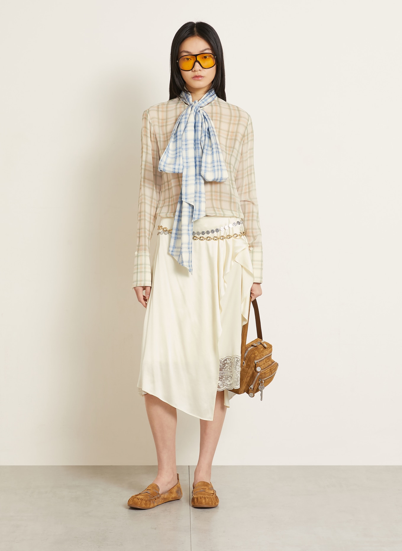 Acne Studios Schluppenbluse aus Seide: CREME / OLIV / BLAU