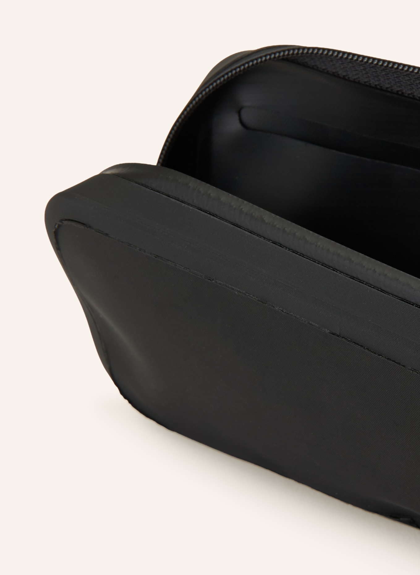 CAFÉ DU CYCLISTE Case: BLACK