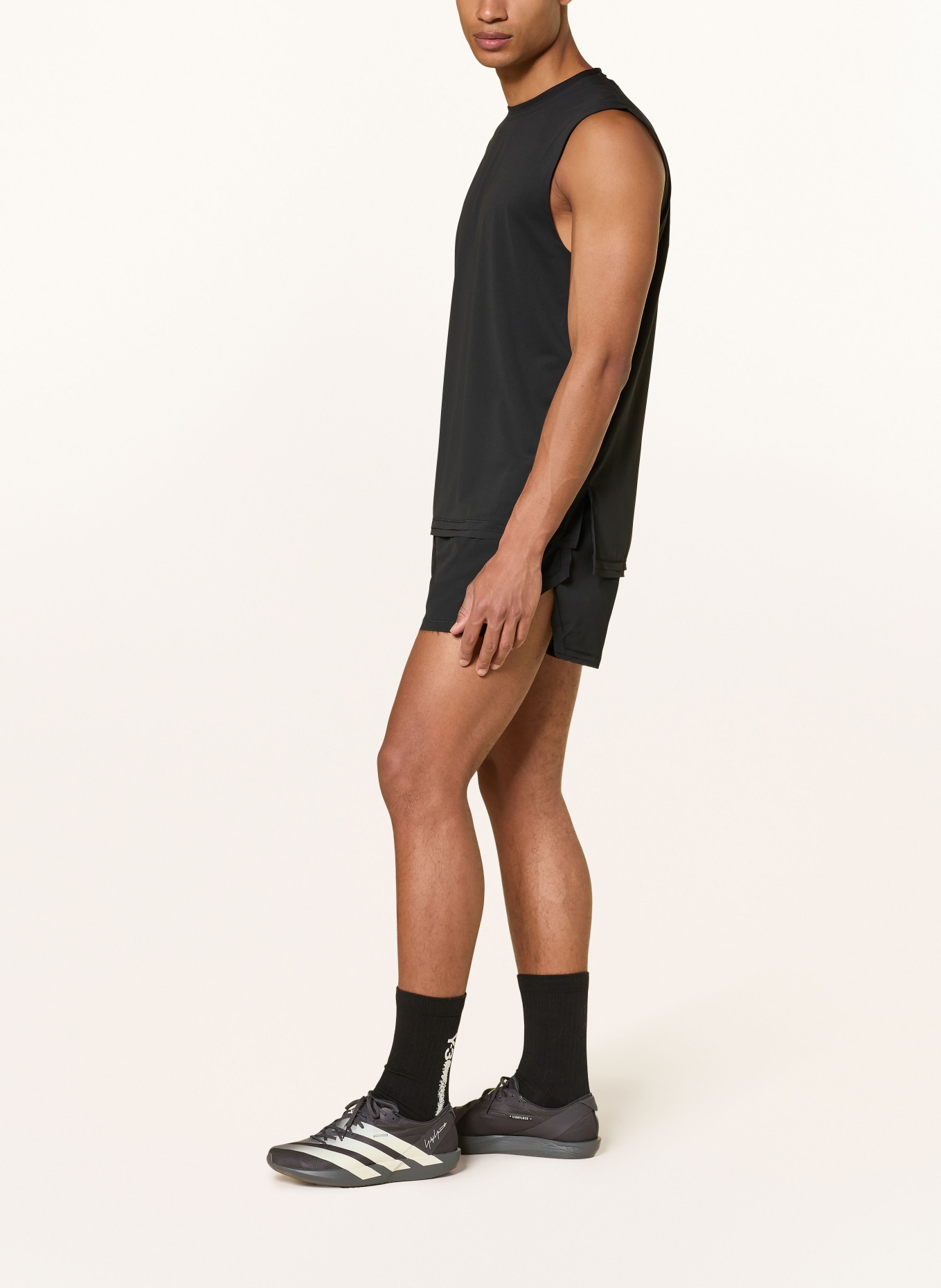 Y-3 2v1 běžecké šortky Y-3 RUNNING: ČERNÁ / BÍLÁ