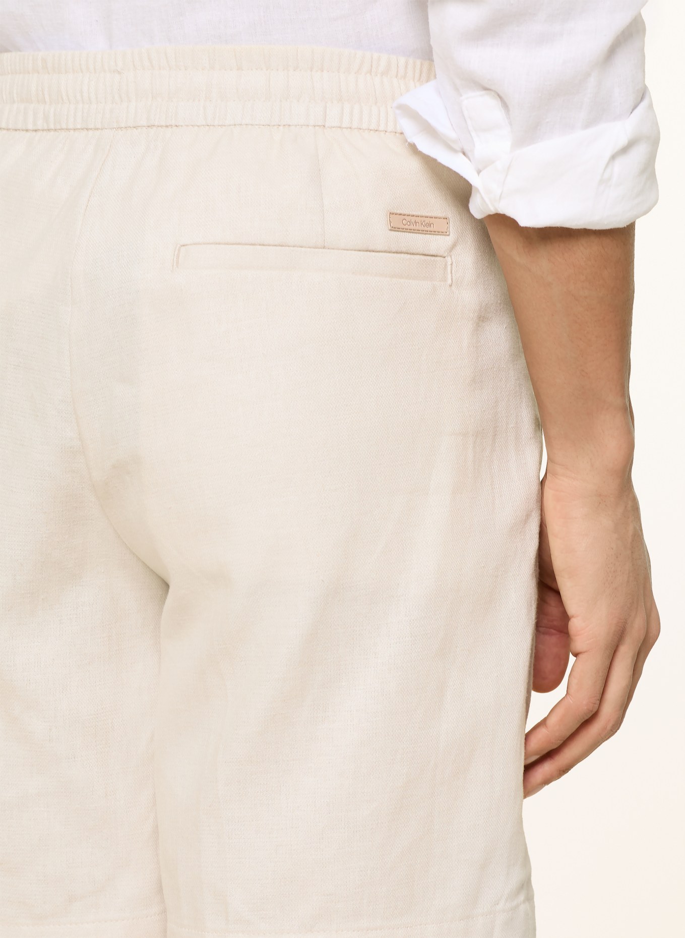 Calvin Klein Shorts mit Leinen: BEIGE