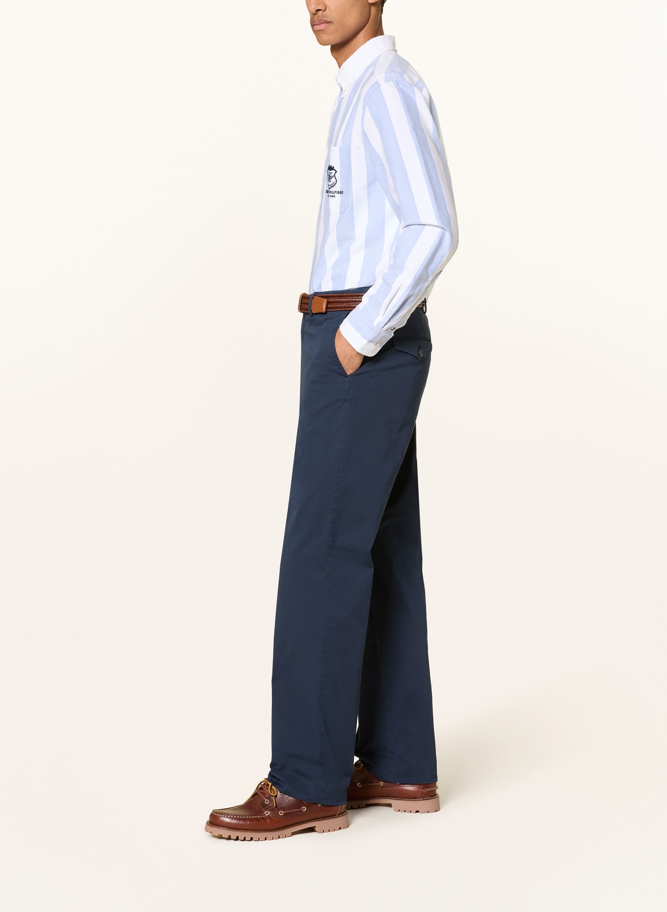 TOMMY HILFIGER Chino Regular Fit: GRANATOWY