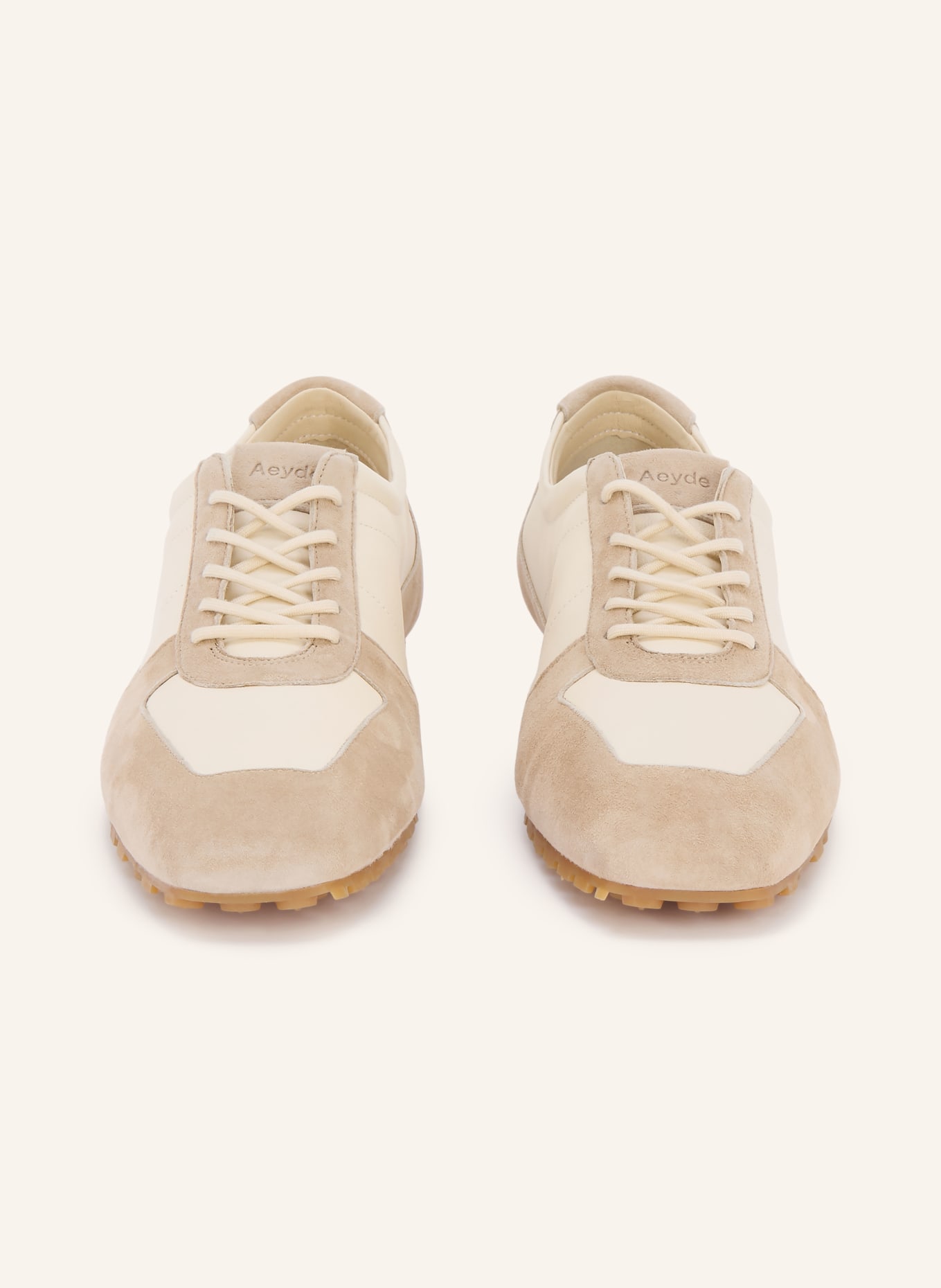 Aeyde Sneaker UMA: CREME / BEIGE