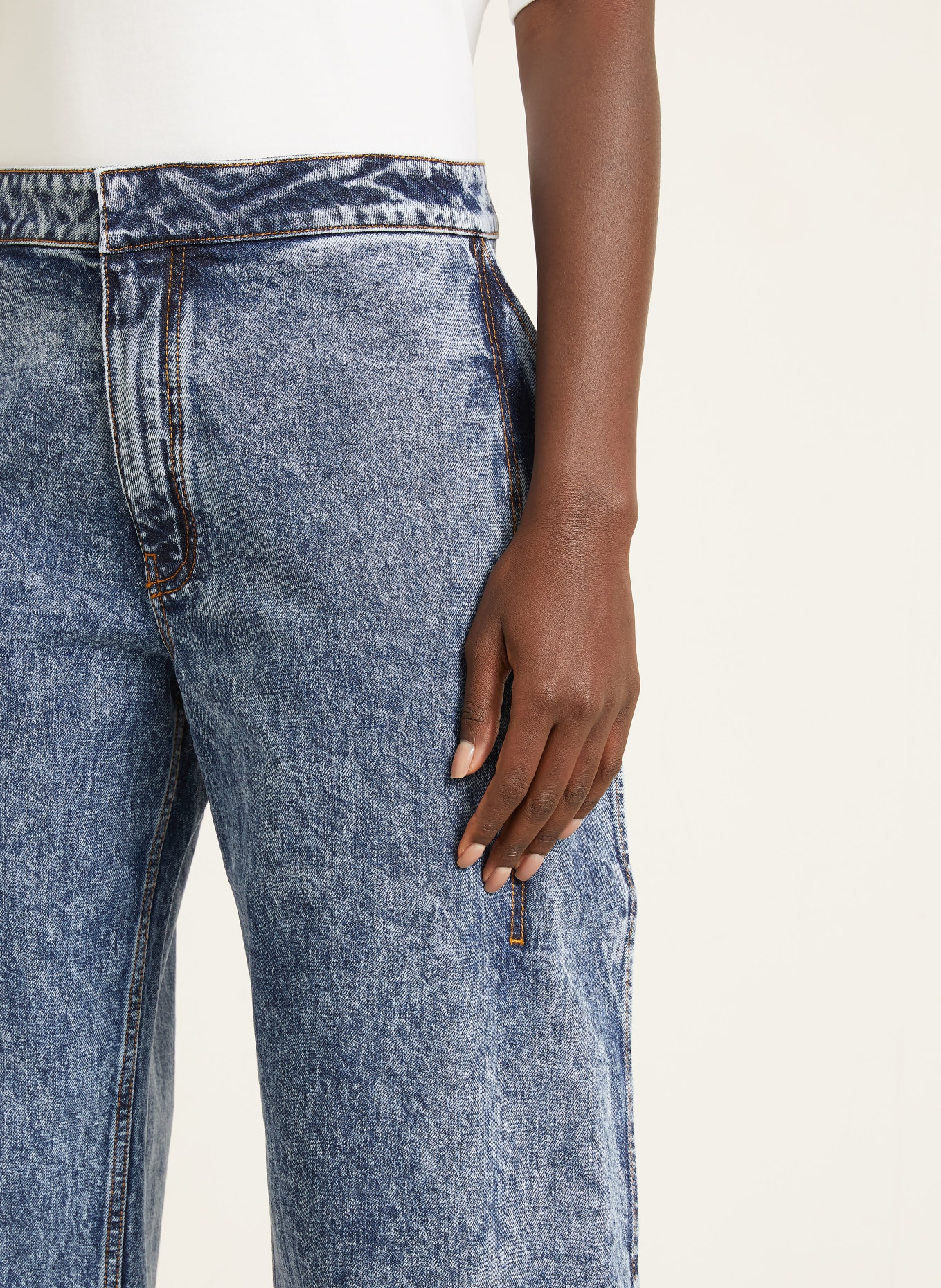 ALAÏA Jeans à jambes larges: 524 BLEU NEIGE