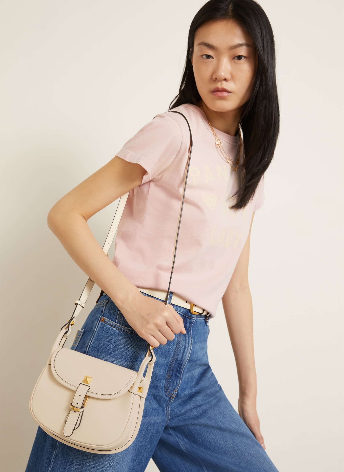 VALENTINO GARAVANI FLANEUSE shoulder bag with studs: CREAM