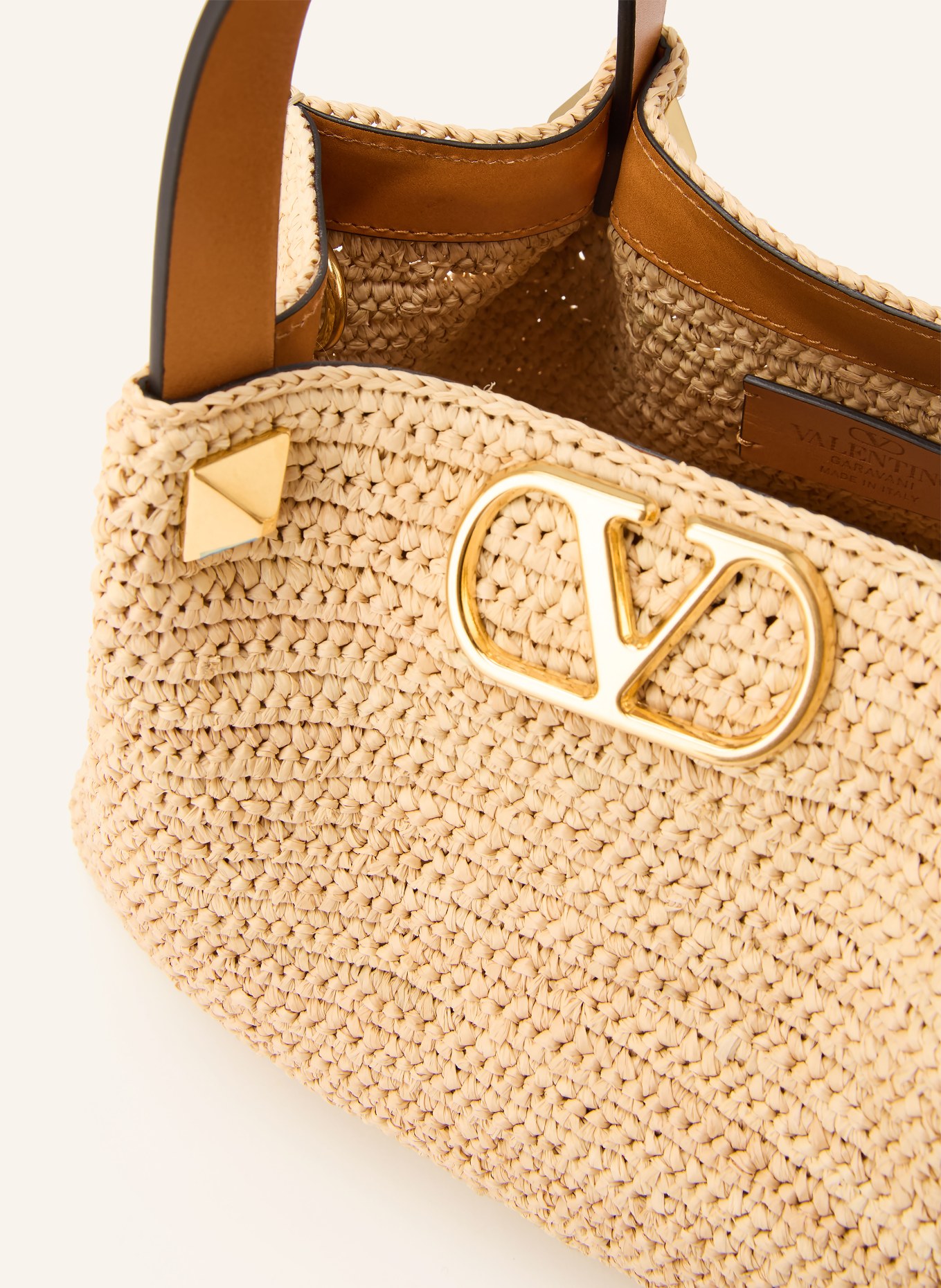 VALENTINO GARAVANI Handtas VLOGO SIGNATURE SMALL met studs: LICHTBRUIN / GOUD / CAMEL