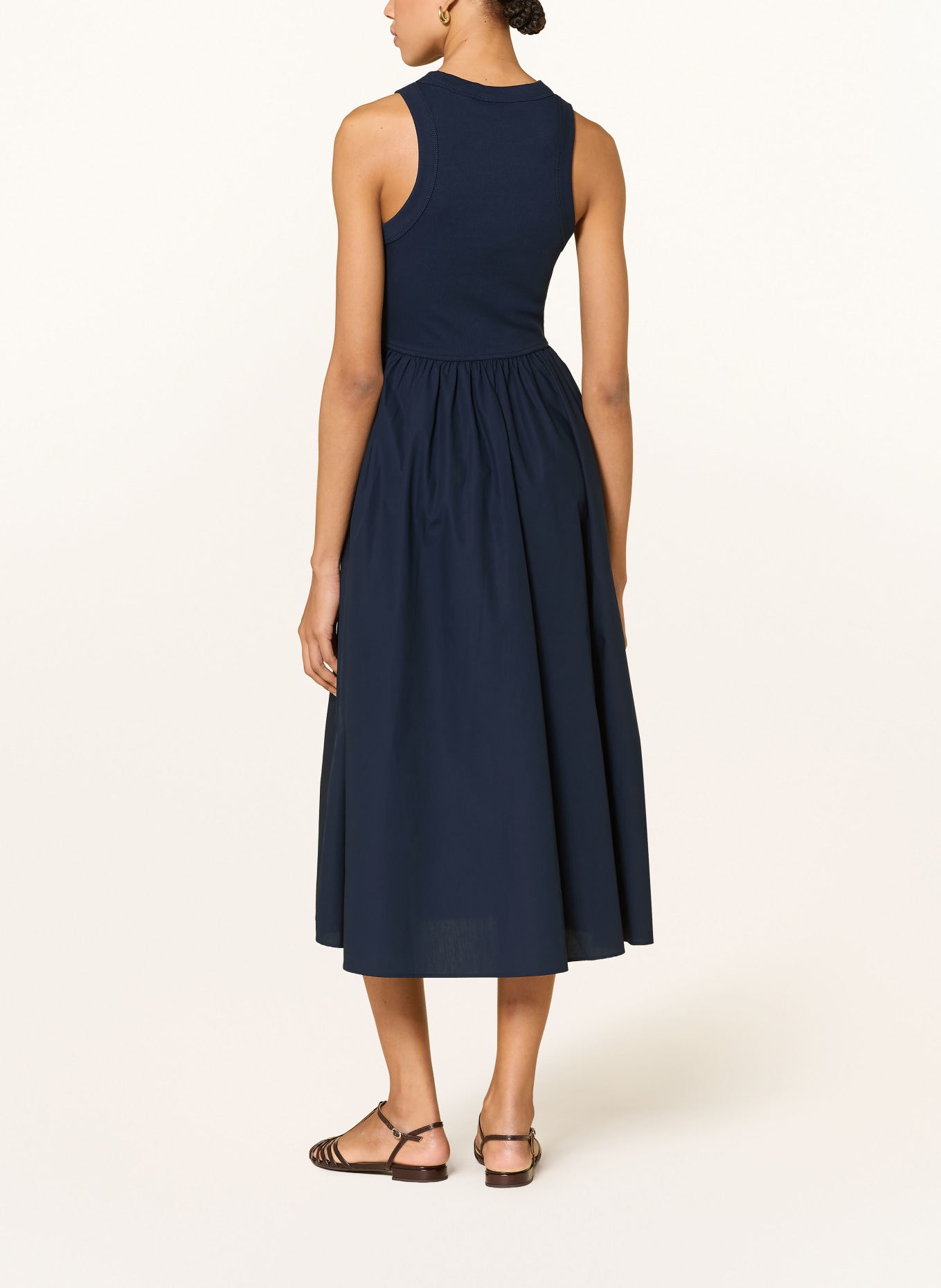 TOMMY JEANS Kleid im Materialmix: DUNKELBLAU