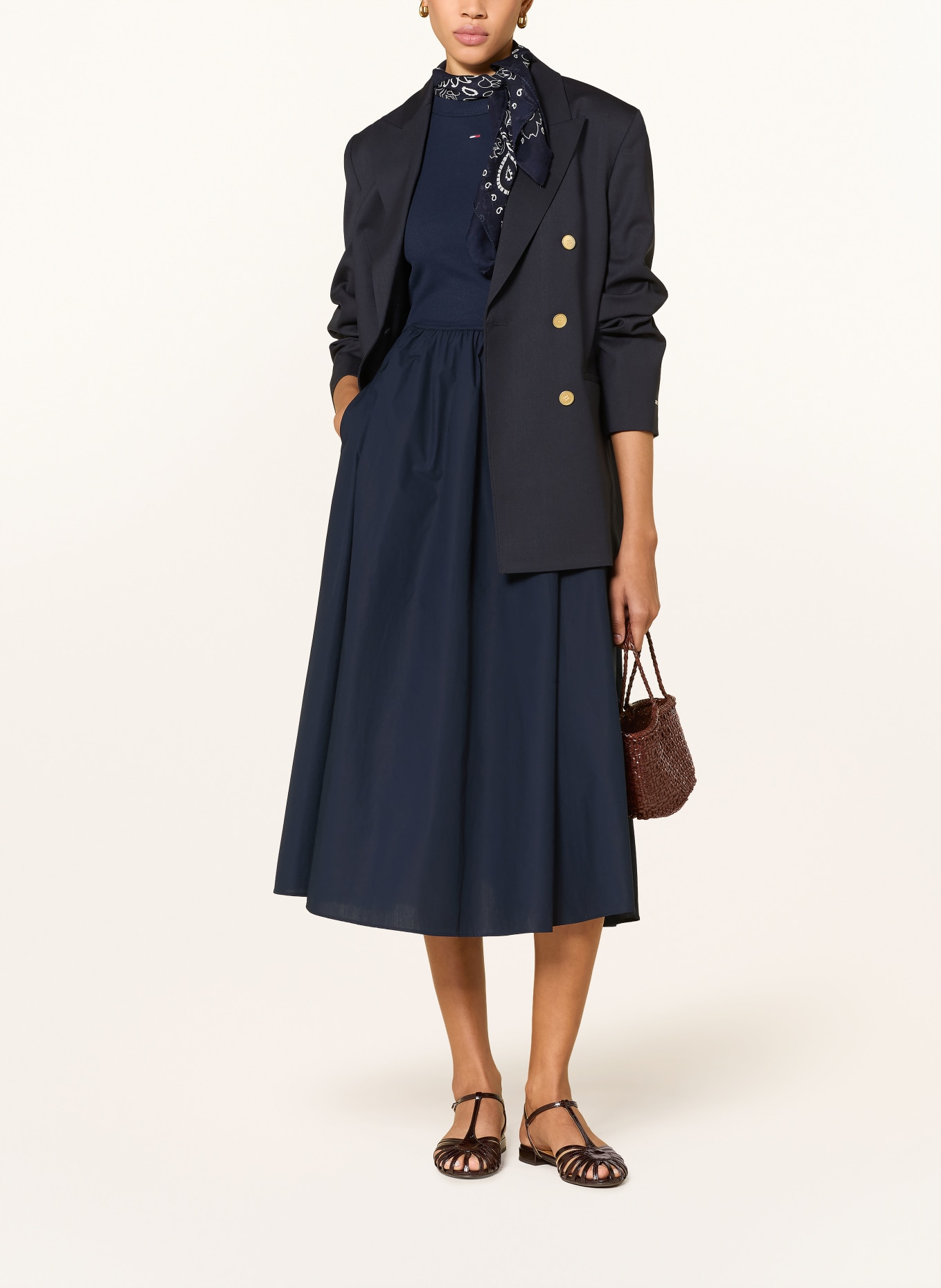 TOMMY JEANS Kleid im Materialmix: DUNKELBLAU