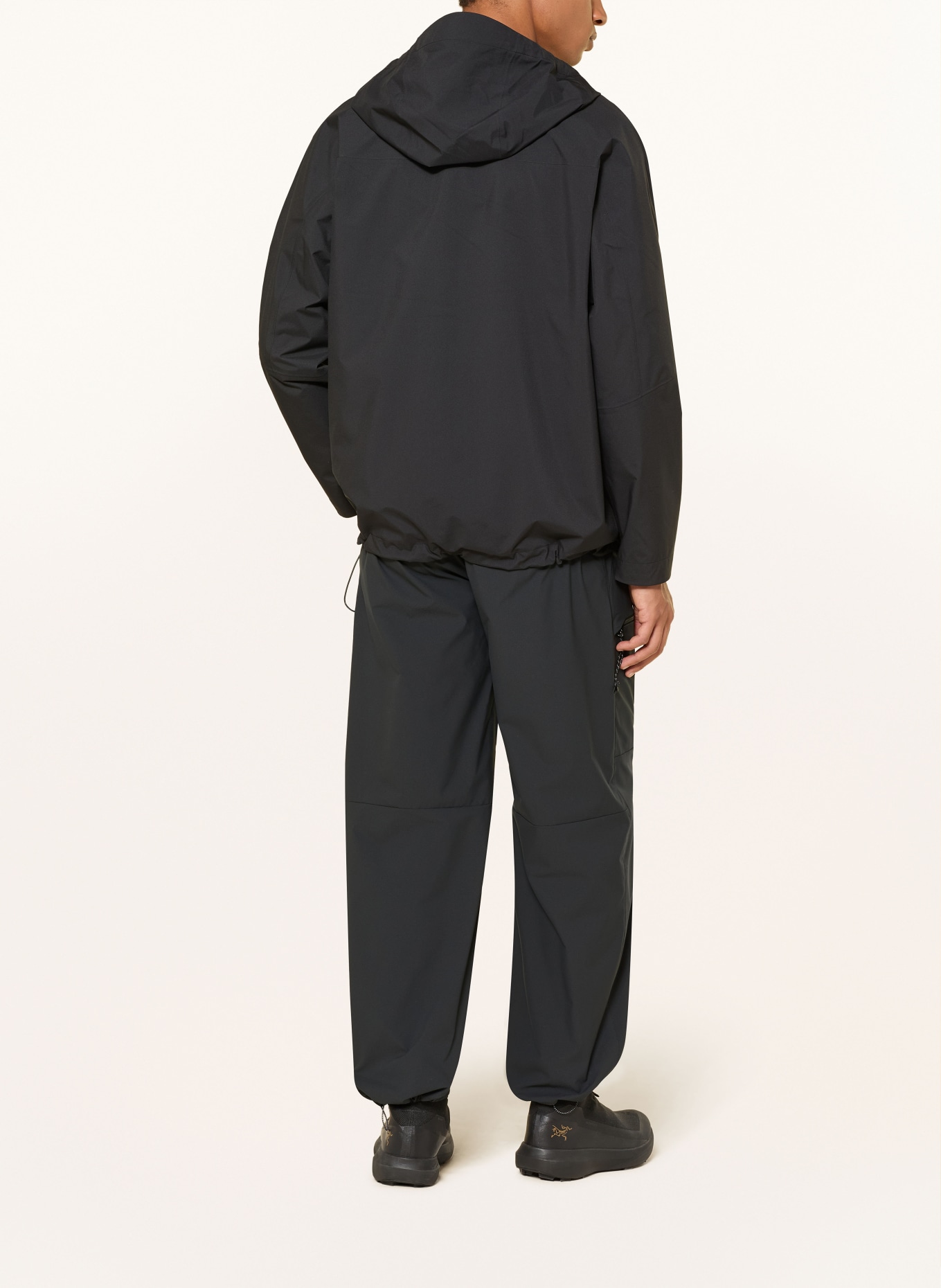 66°NORTH Regenjas ADALVIK: ZWART